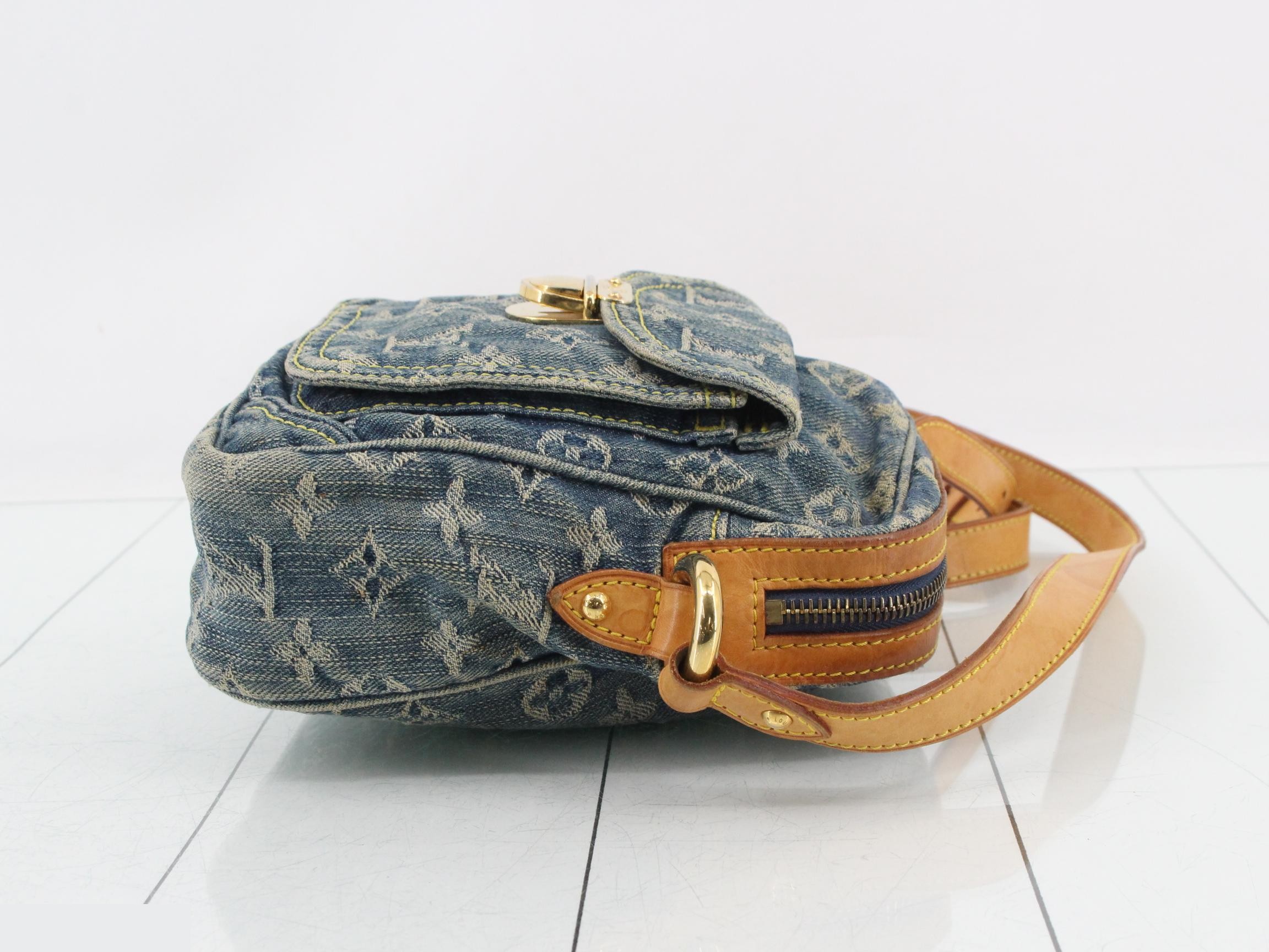 Shoulder bag — view 3