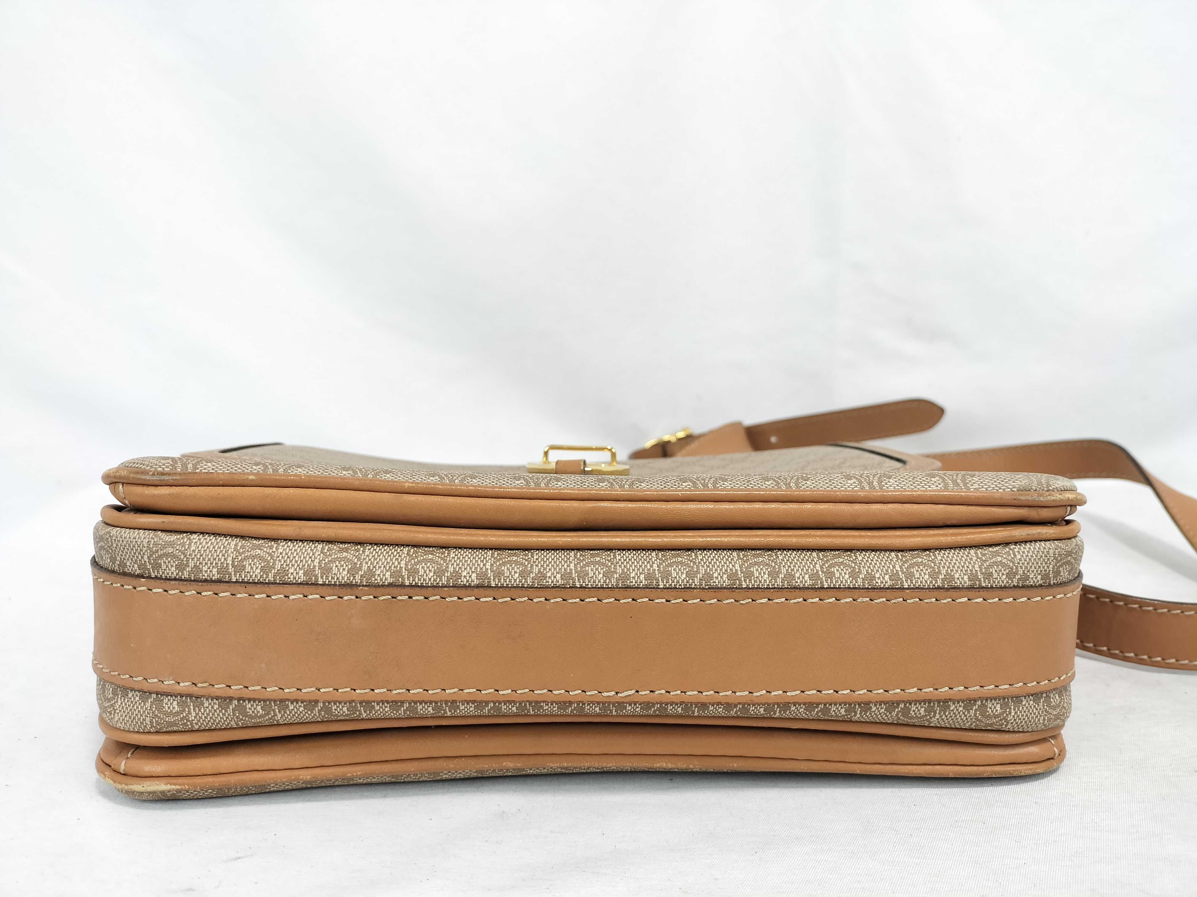 shoulder bag — view 7