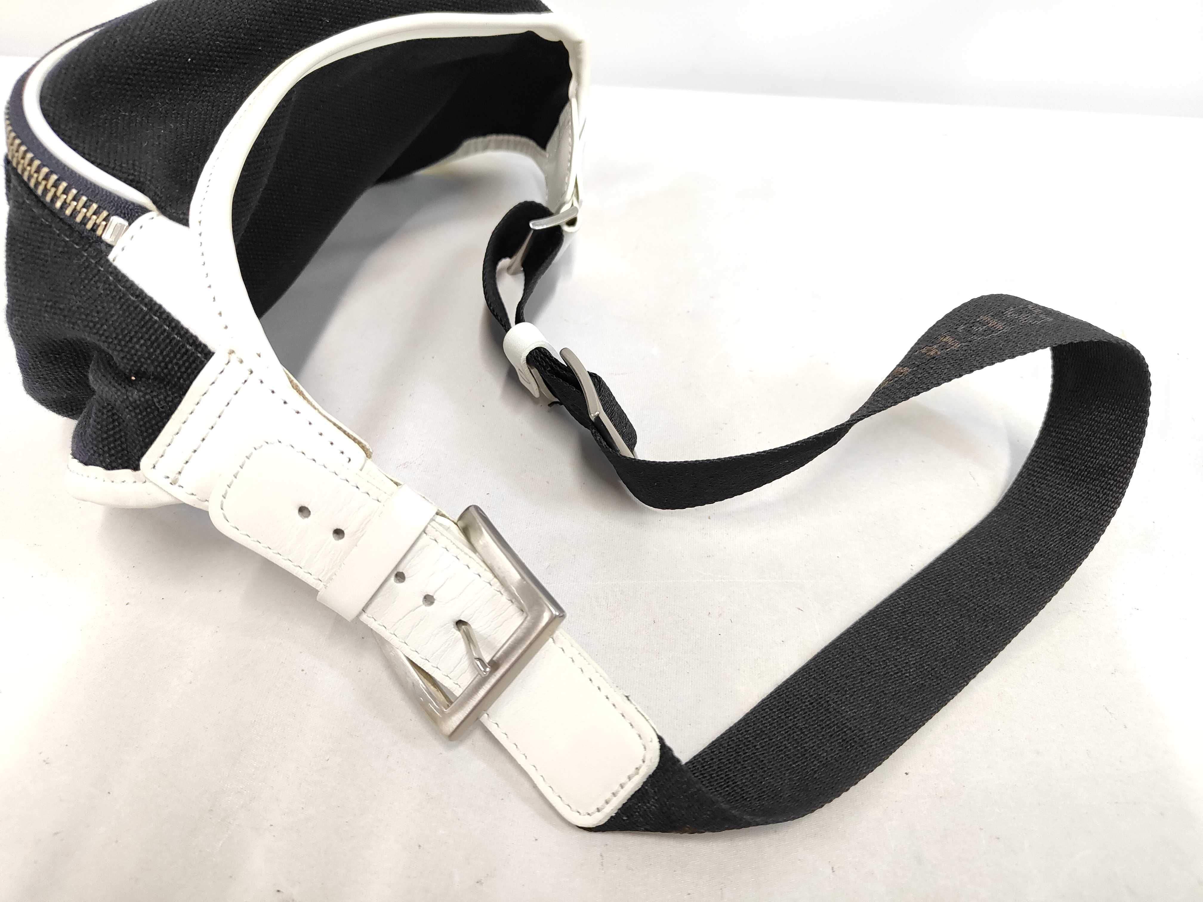 Black Label Waist Bag — view 5
