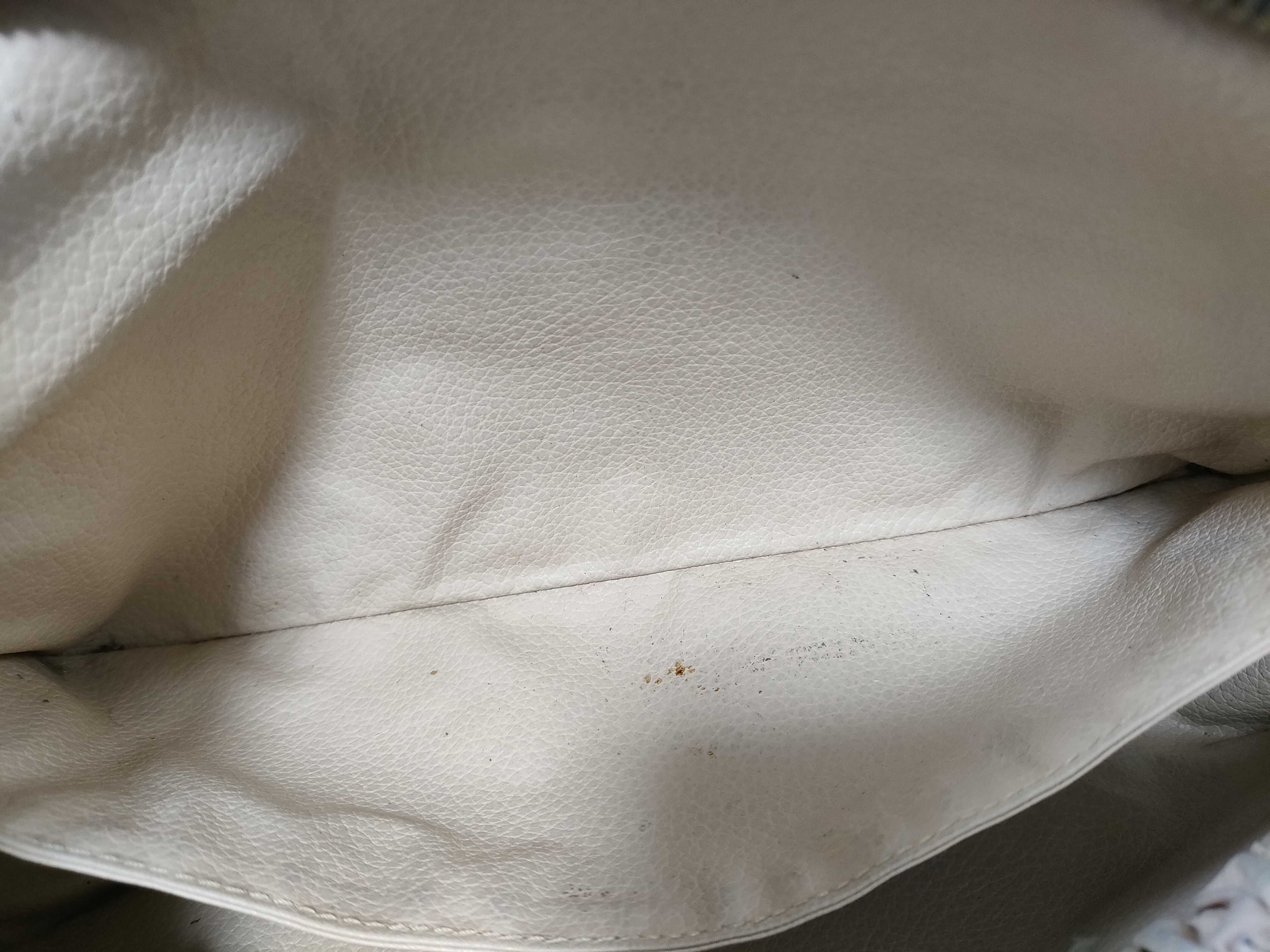 Monogram Louis Vuitton Trousse Toilette 28 Second Bag — view 8
