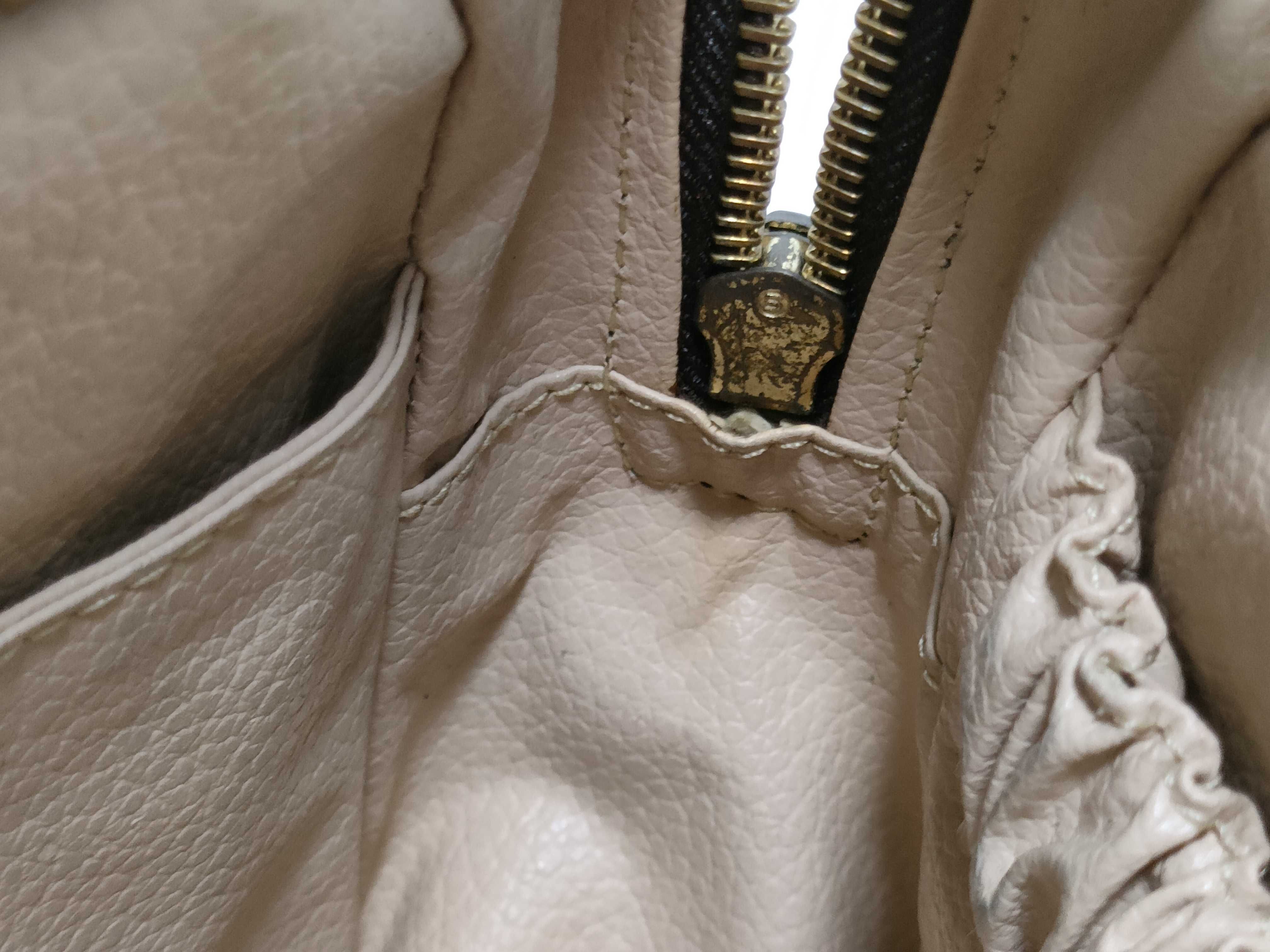 Monogram Louis Vuitton Trousse Toilette 28 Second Bag — view 9