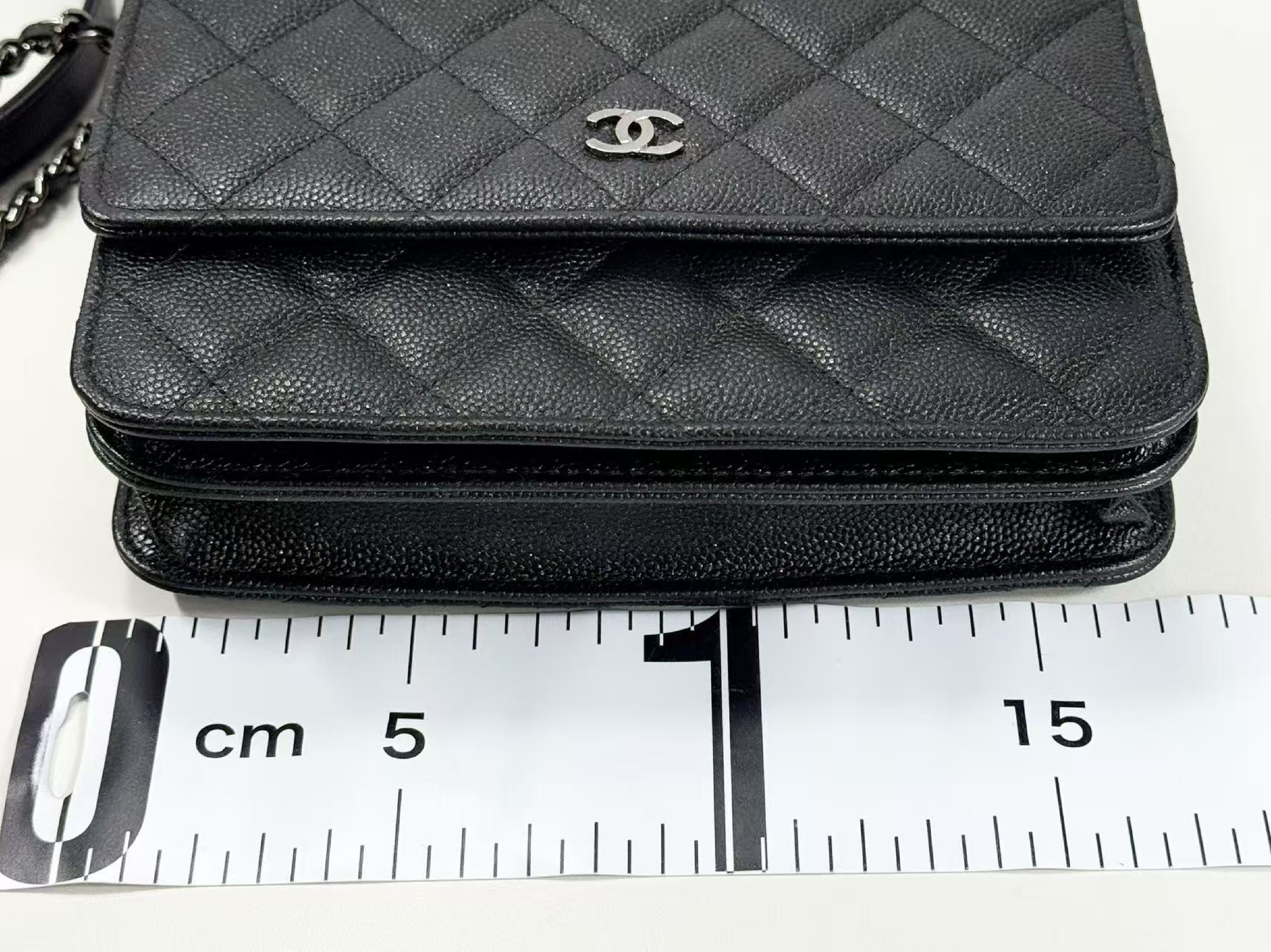 Black Caviar Skin Matelassé WOC W17/H14/D4cm approx. 24 series [Box, dust bag, authenticity card, seal included] Black silver hardware Shoulder bag 24945779 — view 4