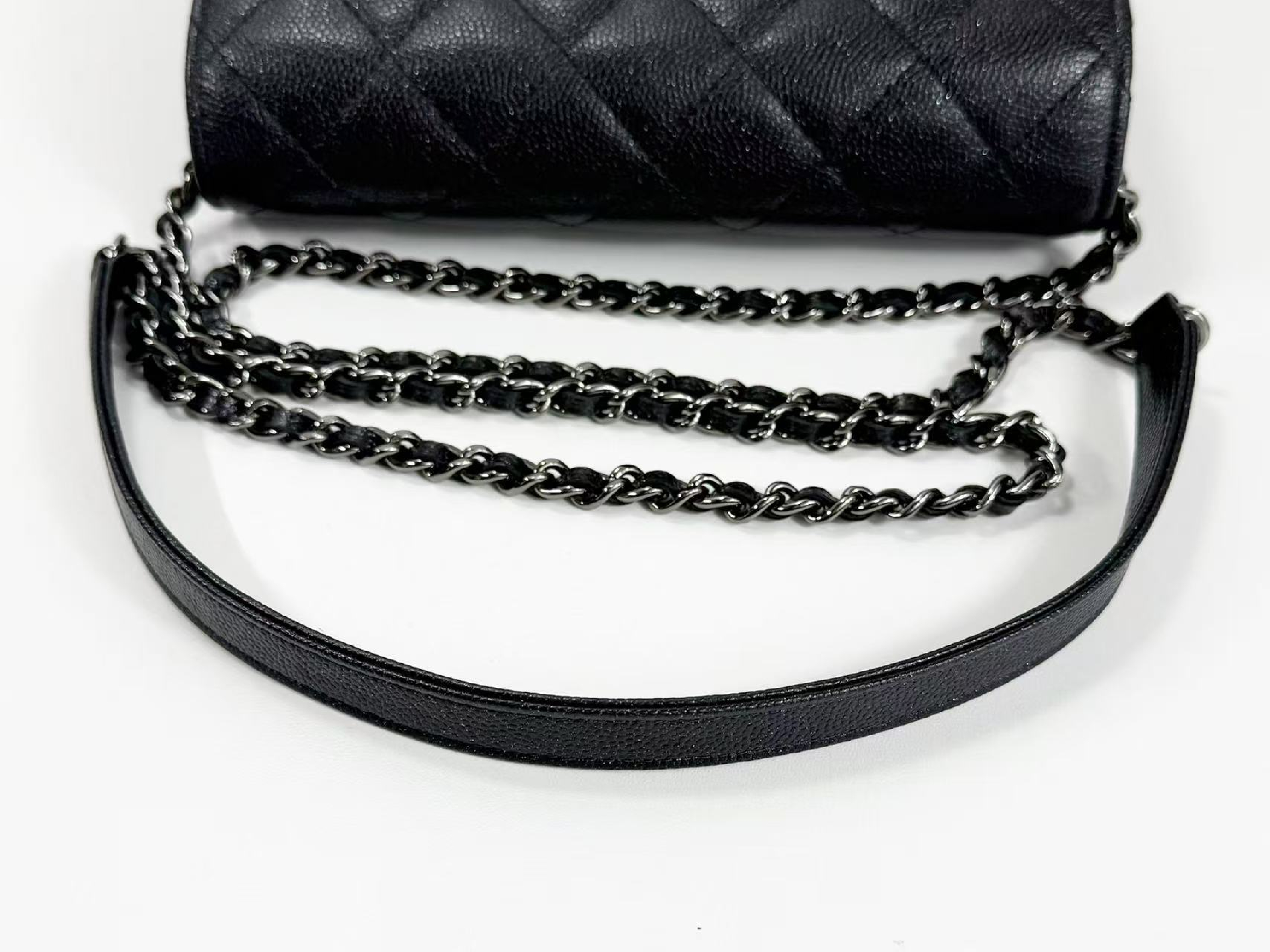 Black Caviar Skin Matelassé WOC W17/H14/D4cm approx. 24 series [Box, dust bag, authenticity card, seal included] Black silver hardware Shoulder bag 24945779 — view 8