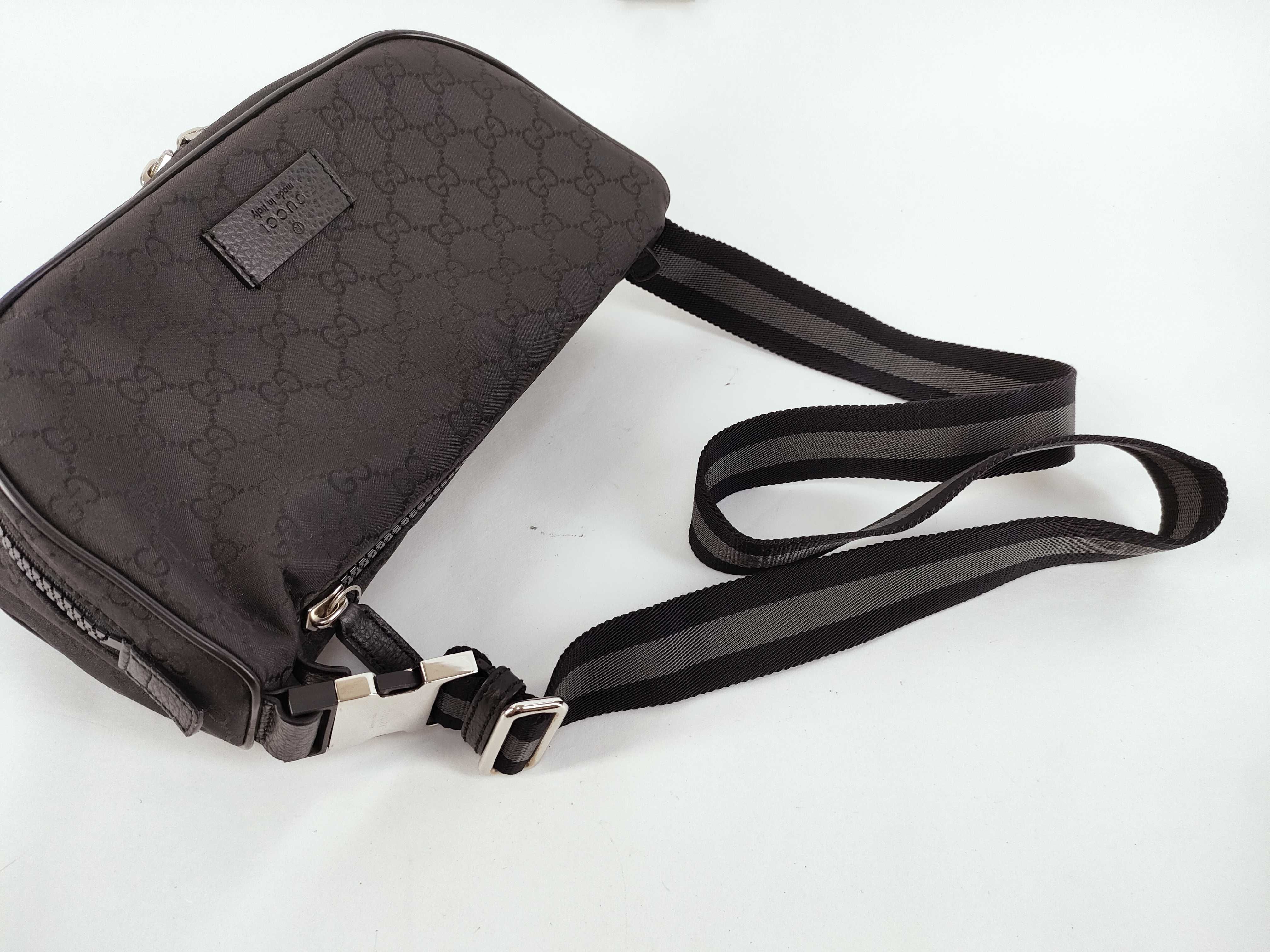 GG Canvas Gucci GG Nylon x Leather Body Bag Black 449182 Outlet Shoulder Bag — view 3