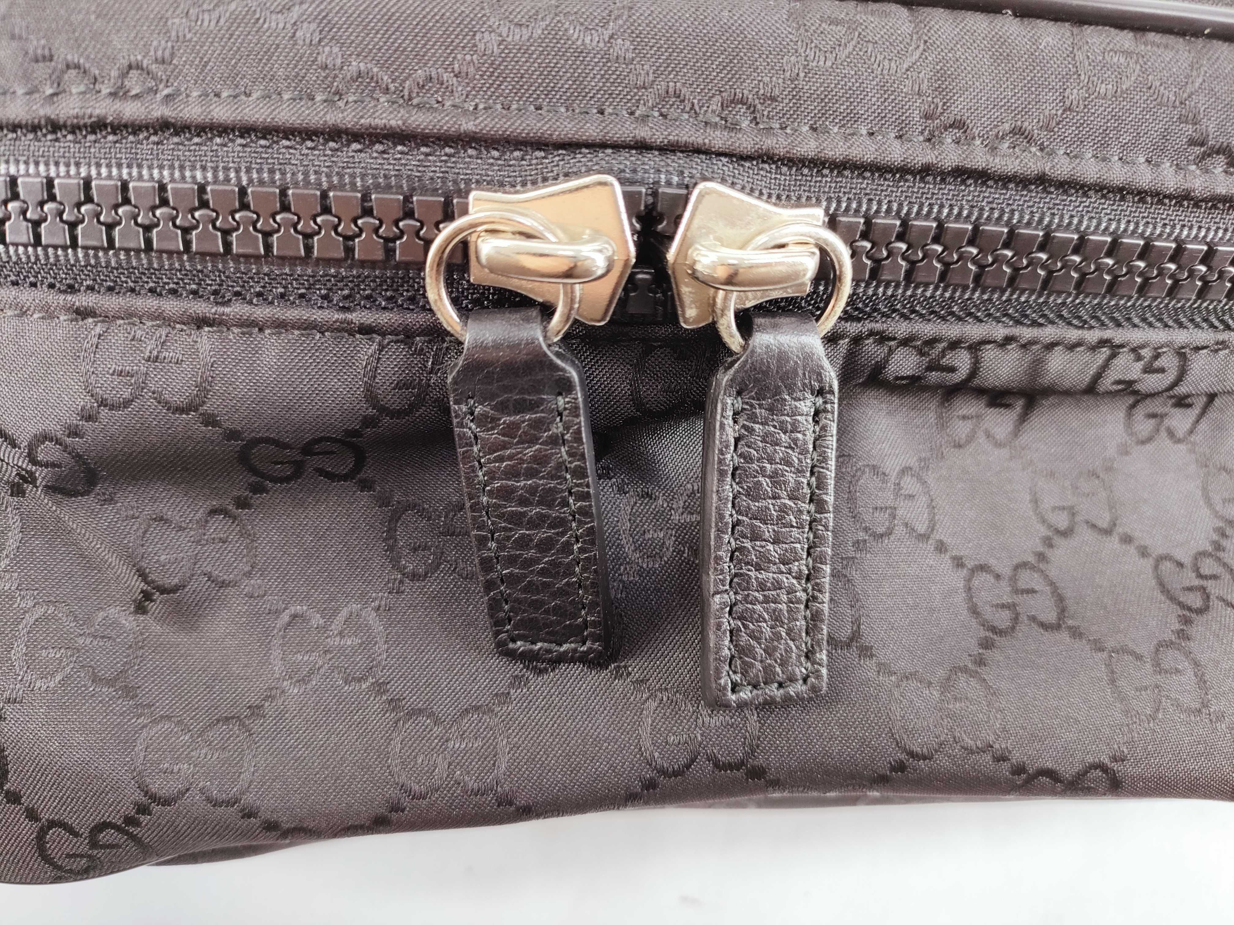 GG Canvas Gucci GG Nylon x Leather Body Bag Black 449182 Outlet Shoulder Bag — view 8