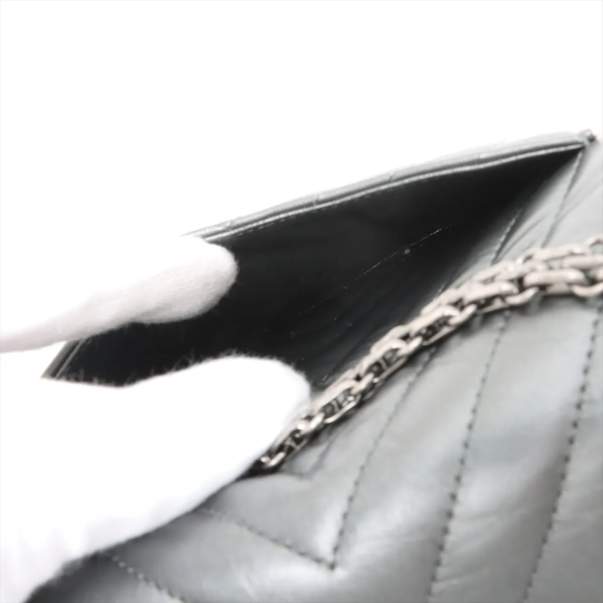 2.55 Vintage Calf Double Flap Double Chain Bag Chevron Silver Gunmetal Hardware T0NAJNA3 Random Plate — view 10