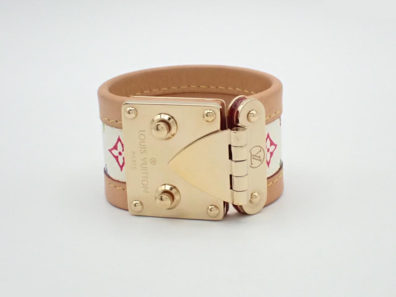 Multicolor white bracelet, wrist circumference approximately 16cm — view 2