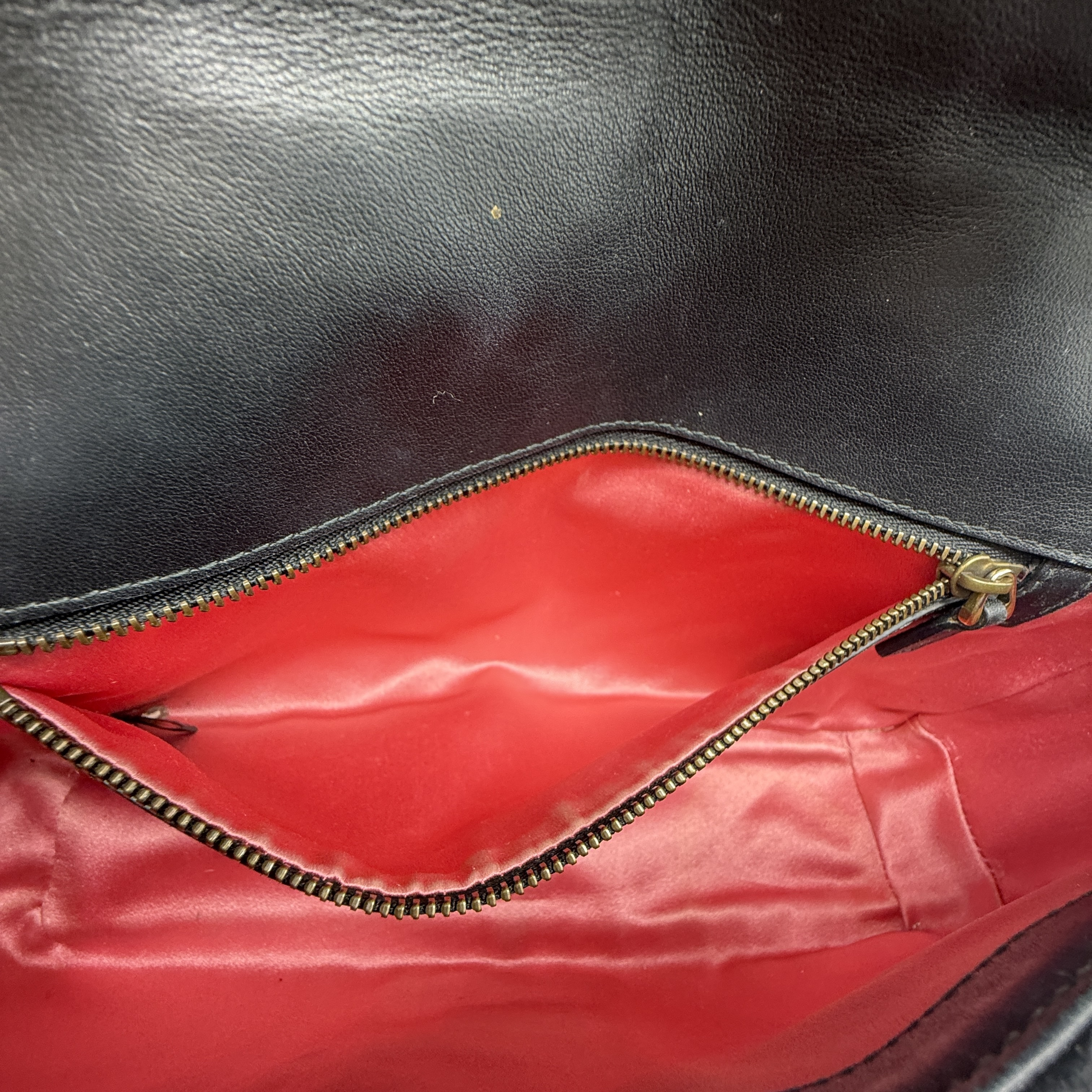 Marmont Shoulder Bag — view 13