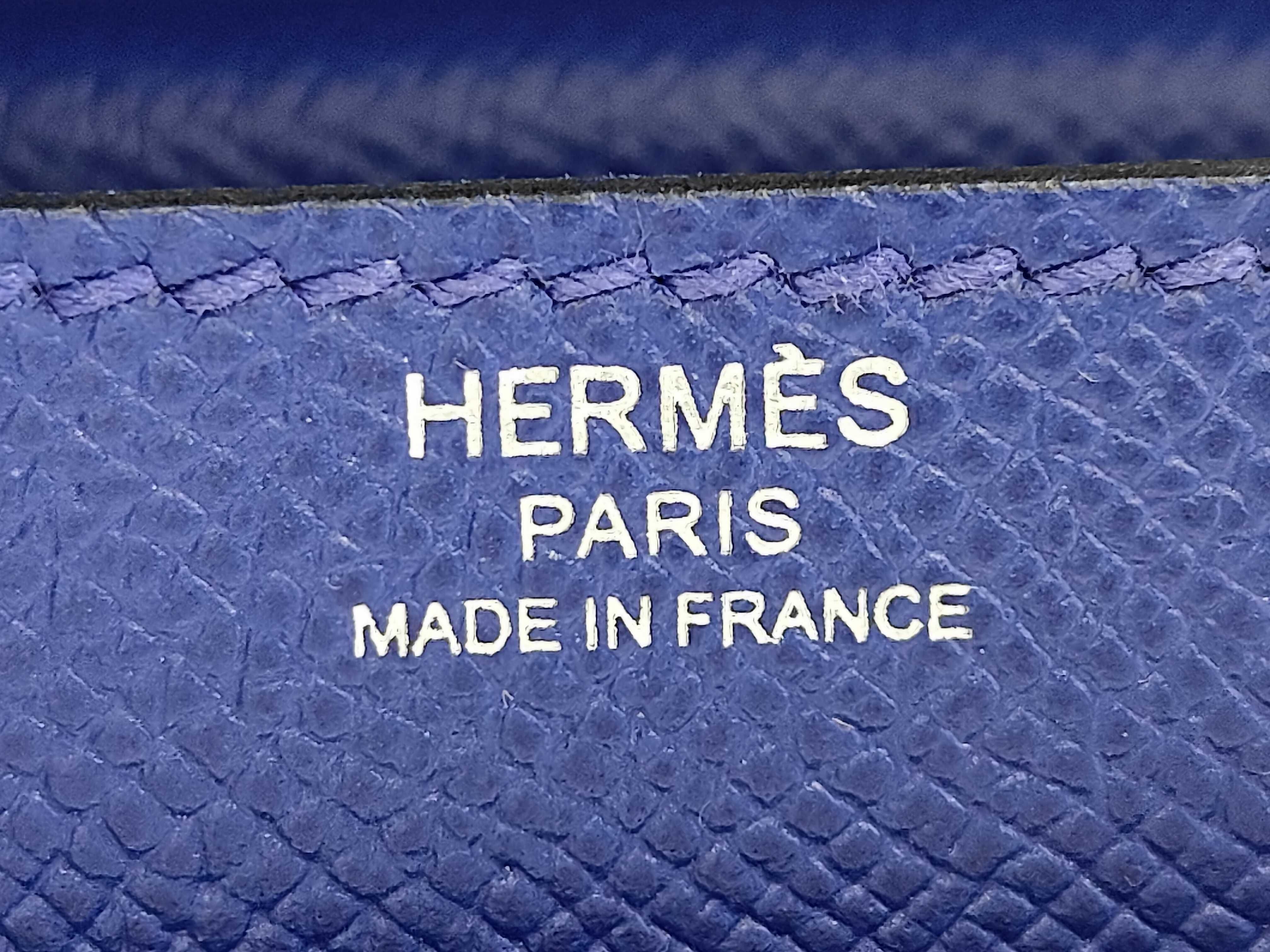 Veroux 23 Epsom Blue Saphir A Stamp SV Shoulder Bag — view 11