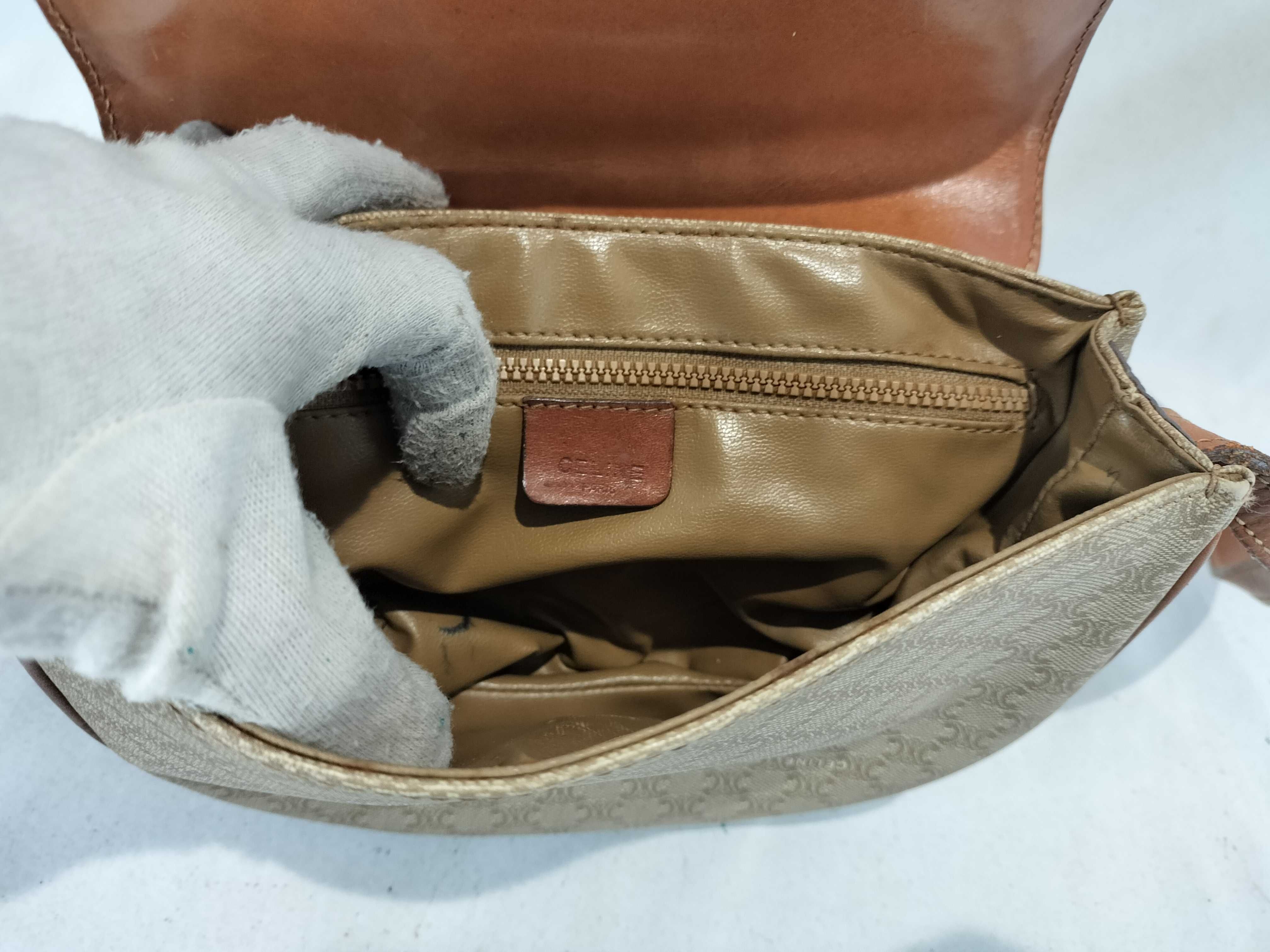 M06 Shoulder Bag — view 10