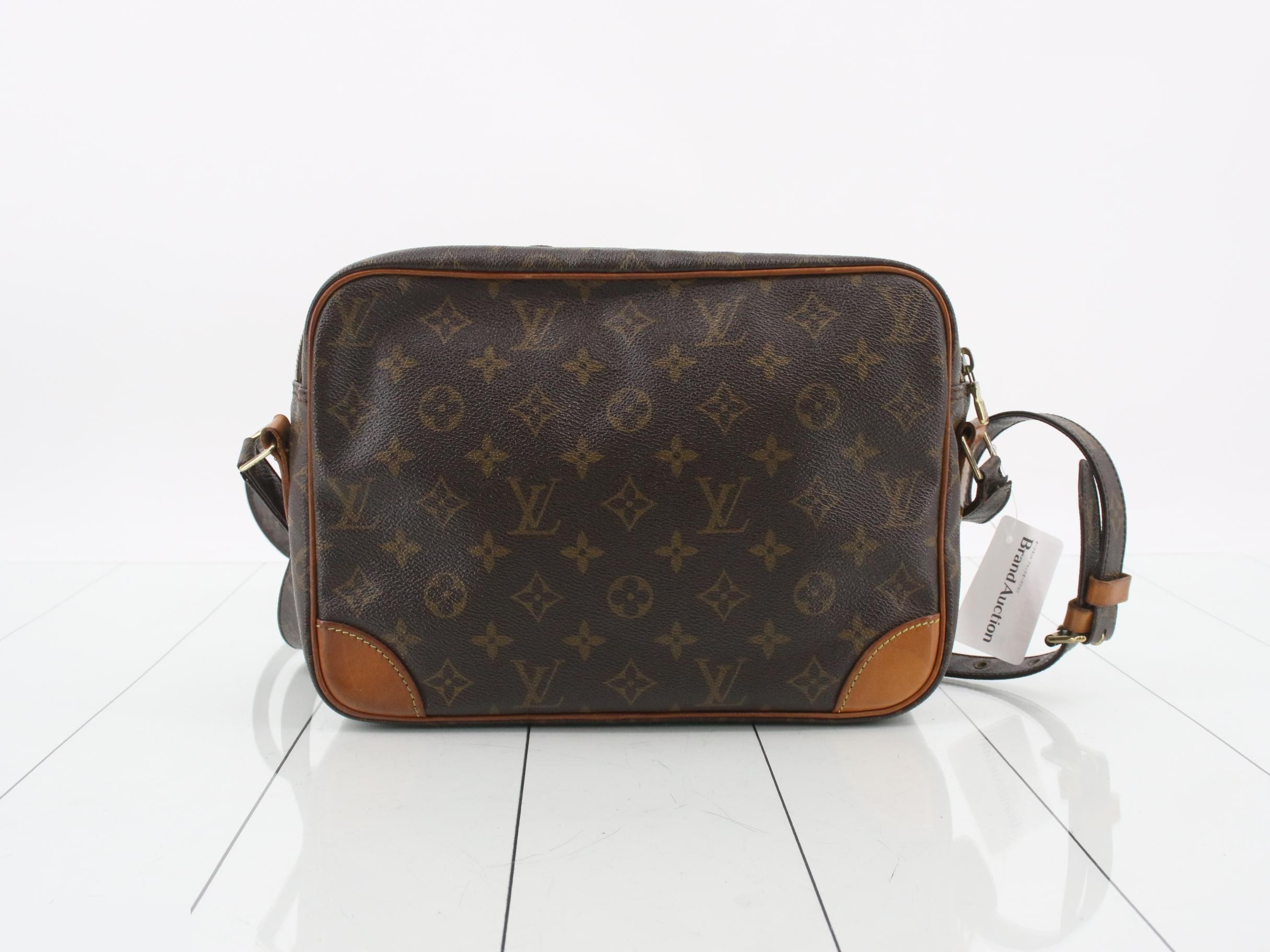 Monogram Shoulder Bag M45244 — view 2