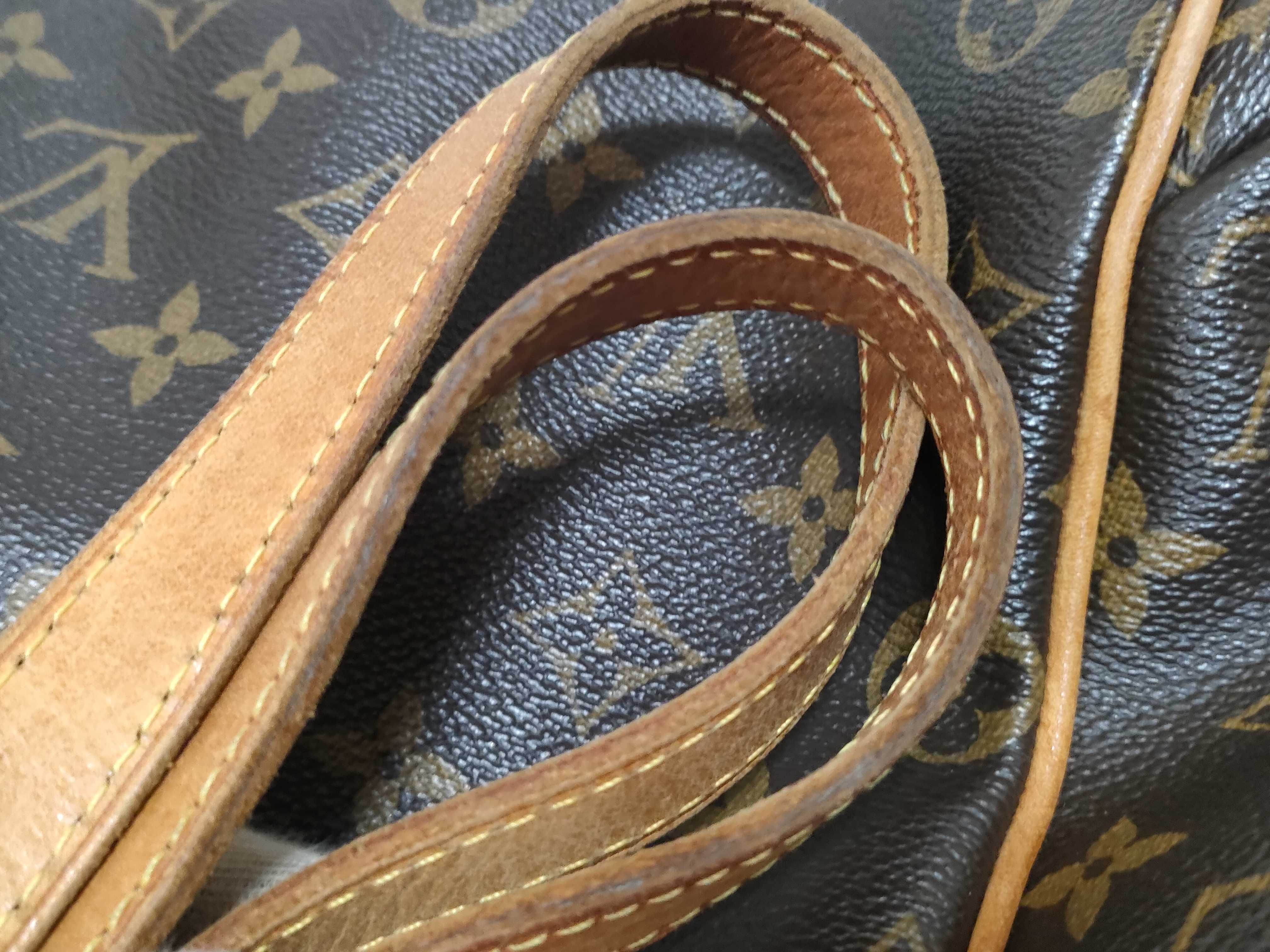 Monogram Louis Vuitton Totally PM Monogram Tote Bag — view 15