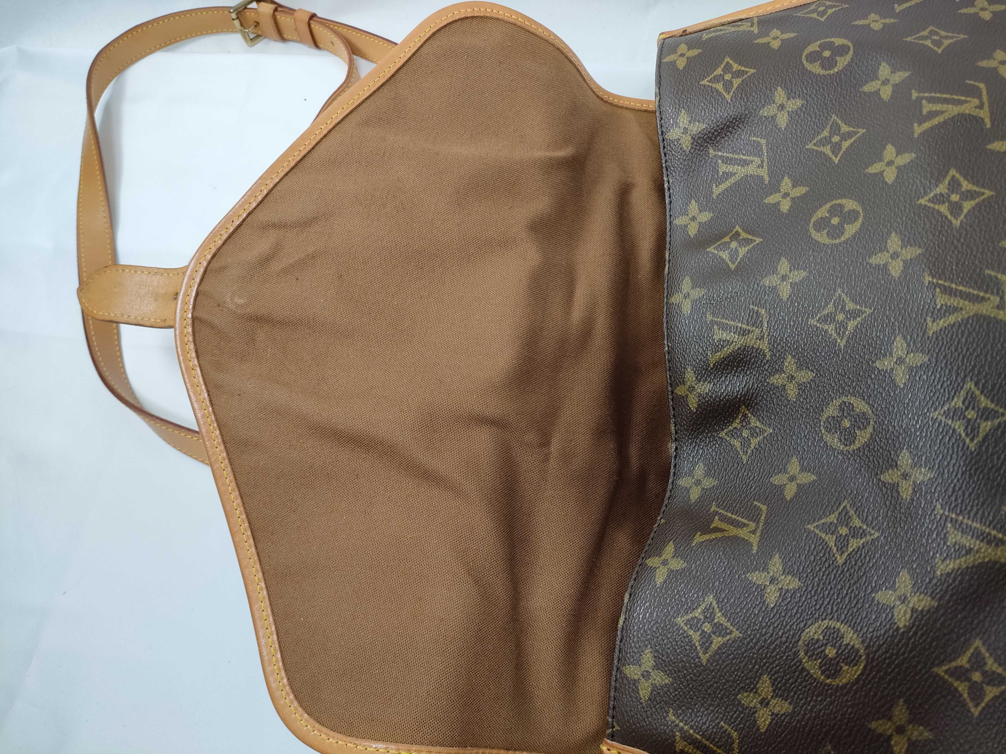 Monogram Louis Vuitton Monogram Beverly M51121 2-Way Shoulder Bag Handbag — view 9