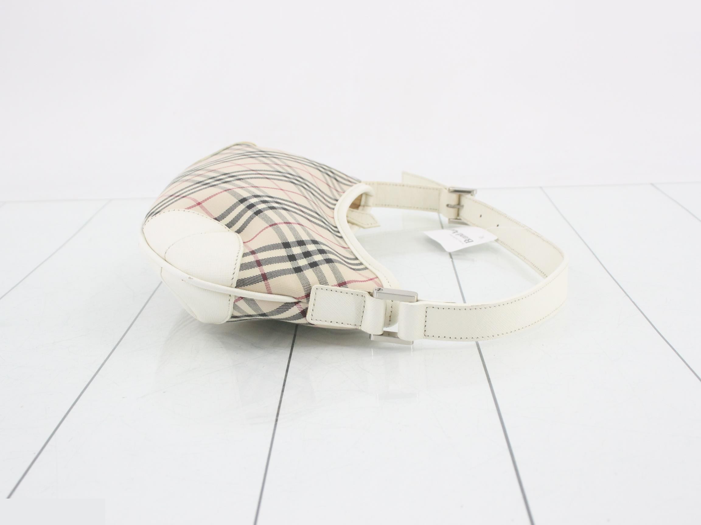 Nova Check Handbag Accessory Pouch White — view 3