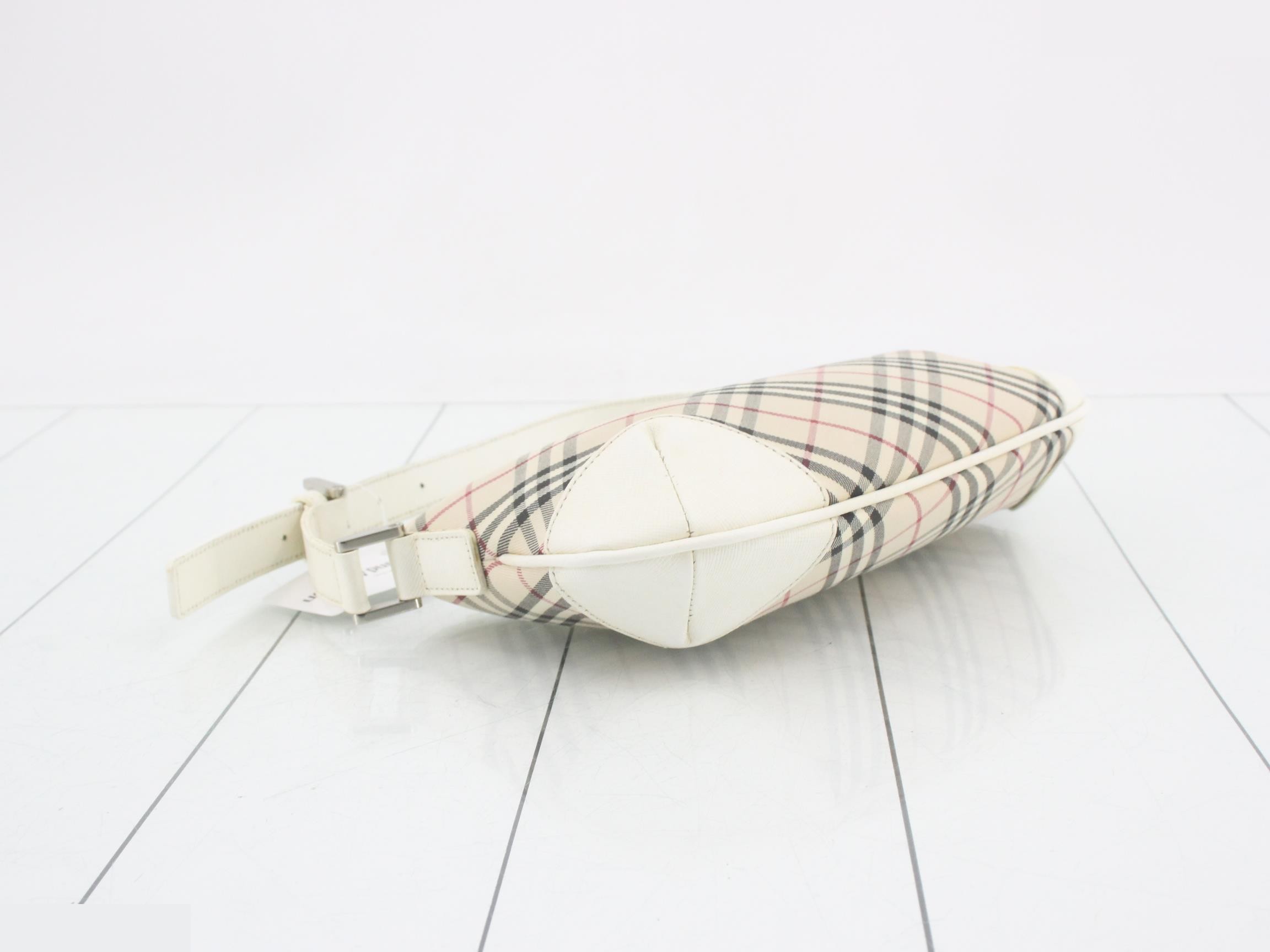 Nova Check Handbag Accessory Pouch White — view 5