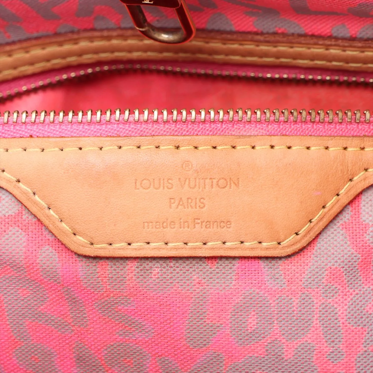 Monogram Graffiti Neverfull GM M93701 SP0029 Pink x Brown — view 9
