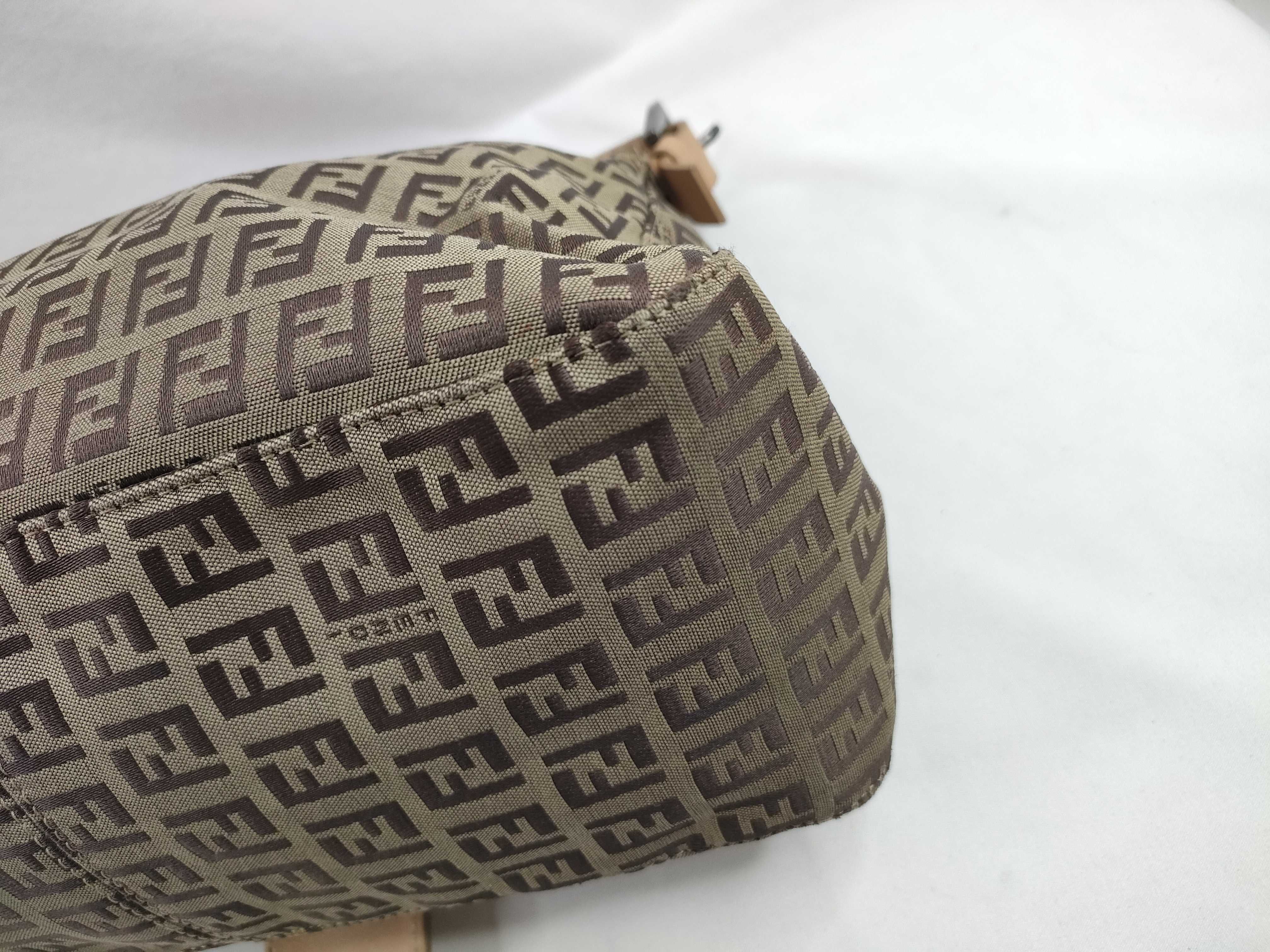 Zucchino Mamma Bucket Shoulder Bag — view 5