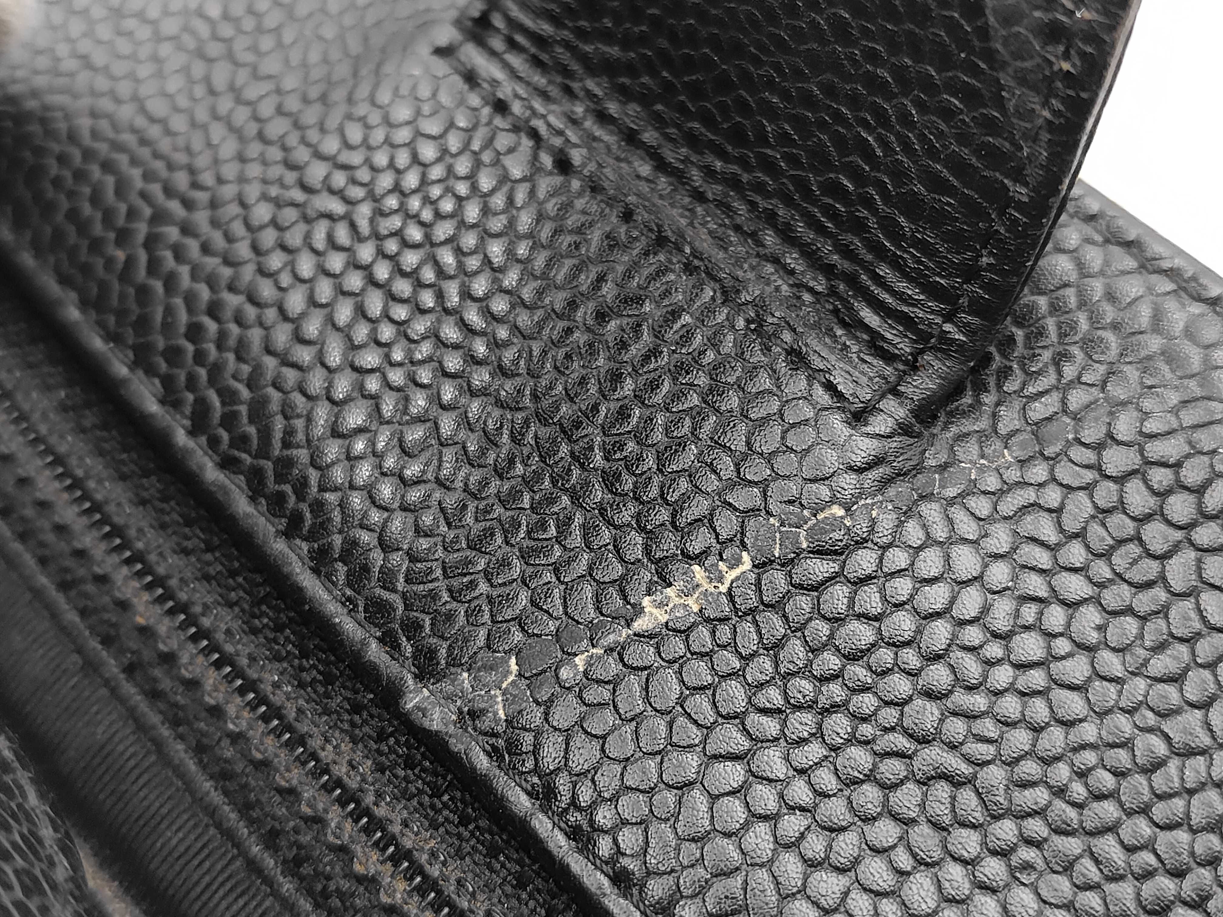 Coco Mark Large Coco Chain Tote Bag Handbag Caviar Skin Seal Handbag — view 11