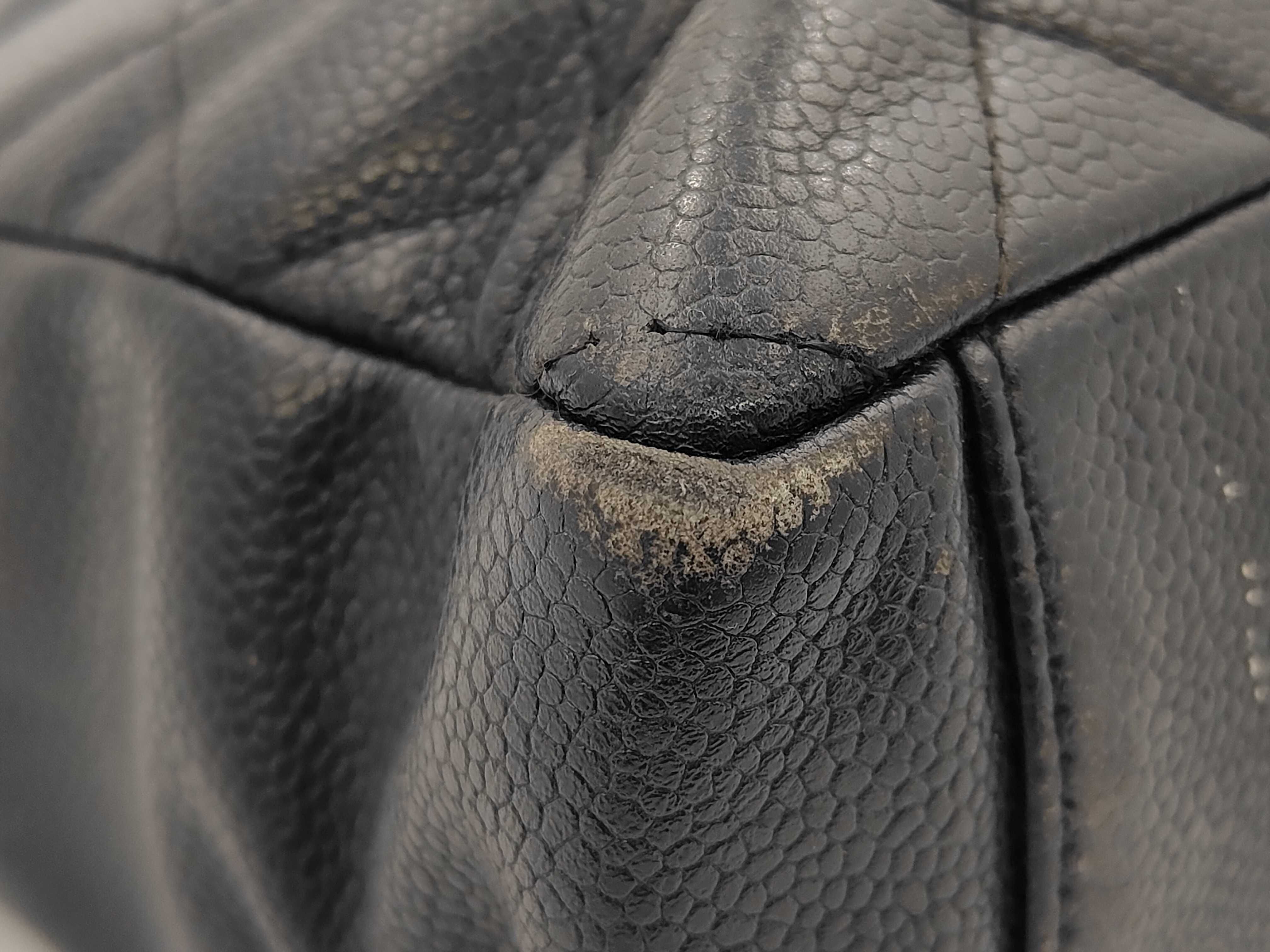Coco Mark Large Coco Chain Tote Bag Handbag Caviar Skin Seal Handbag — view 6
