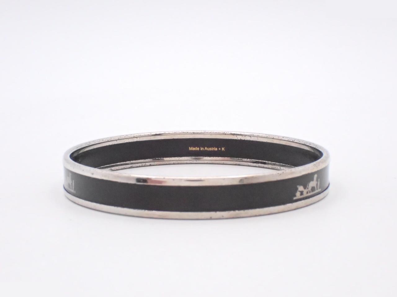 Bangle — view 2
