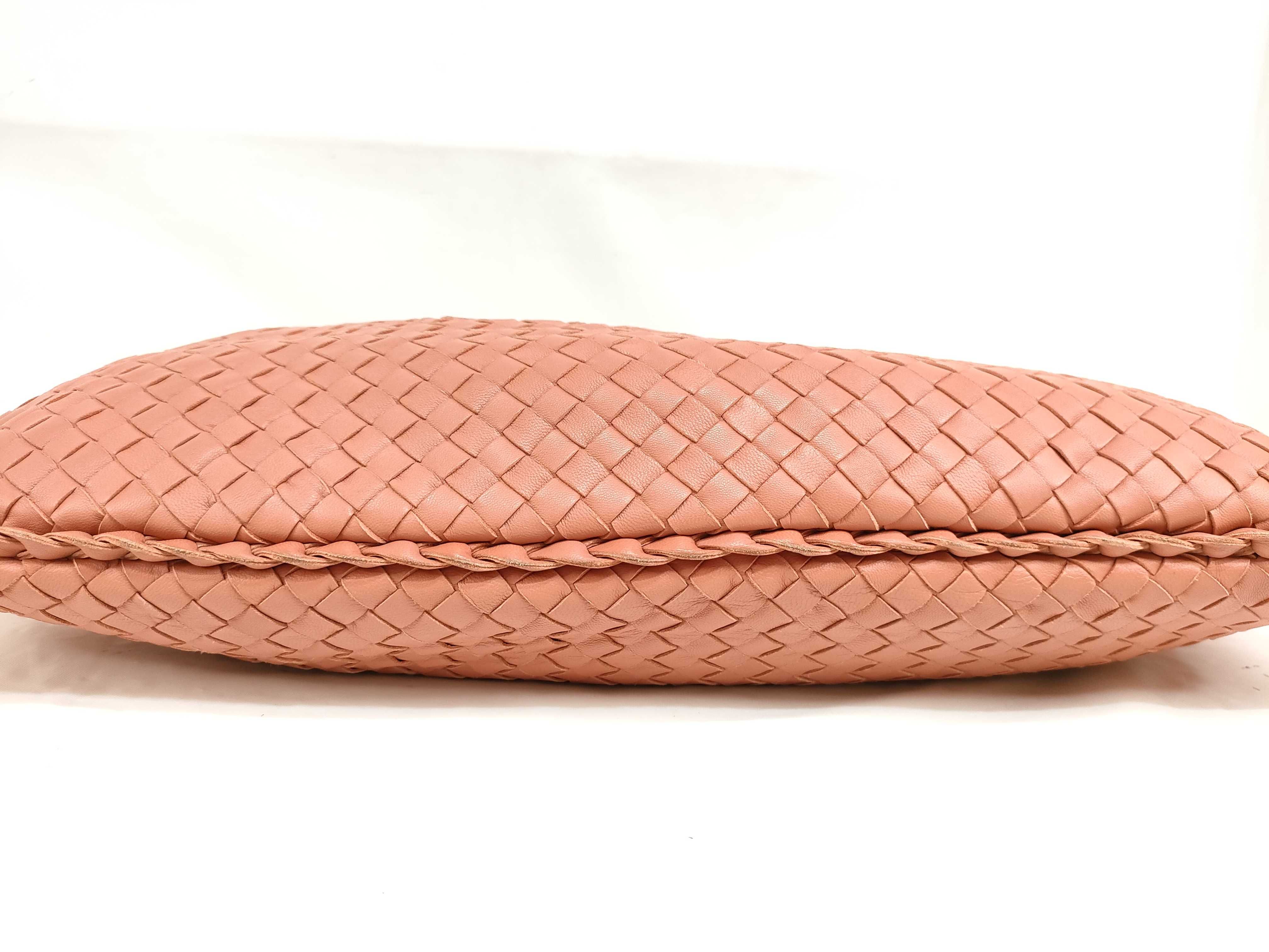 Intrecciato Hobo One-Shoulder Handbag — view 7