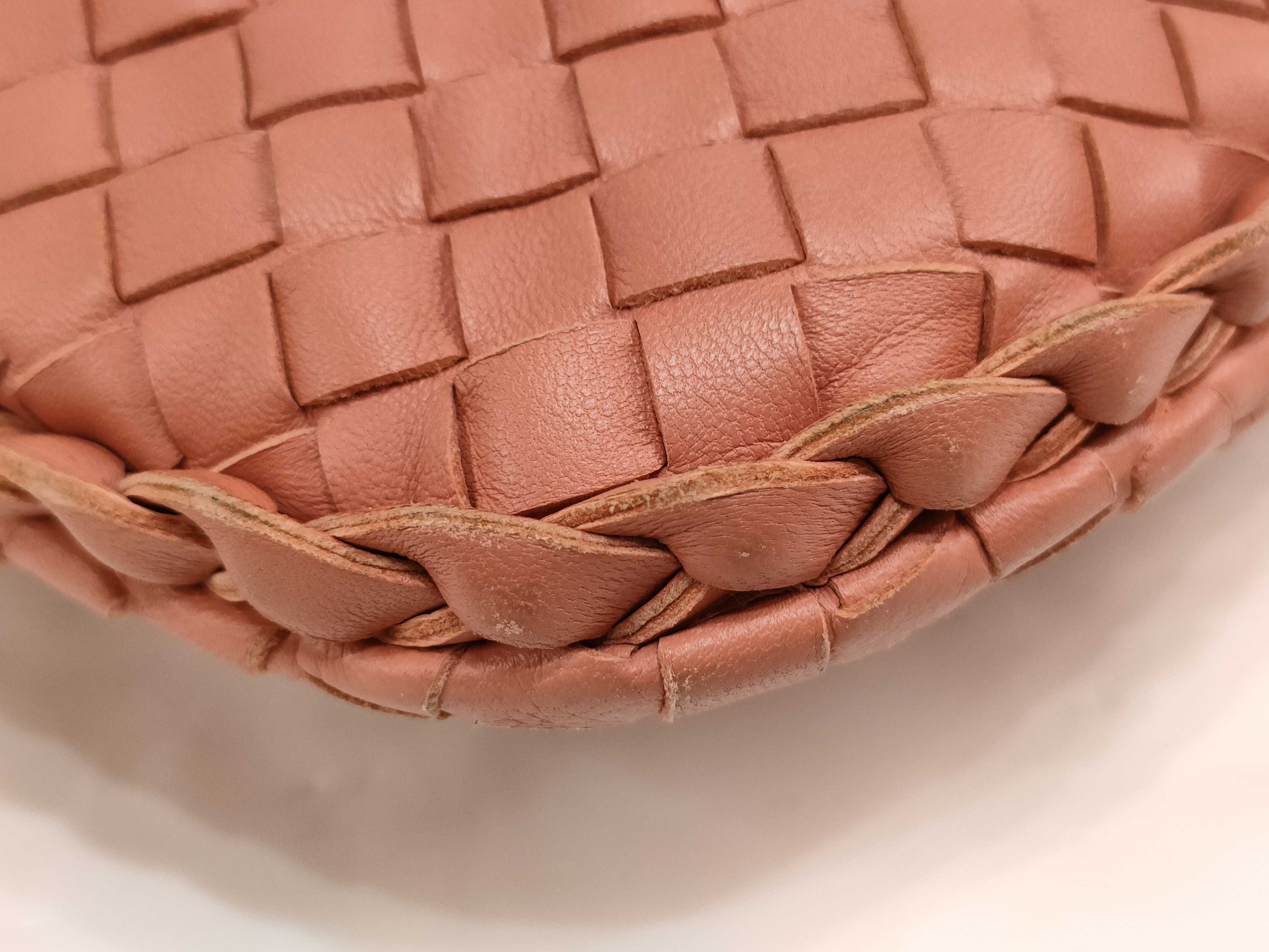 Intrecciato Hobo One-Shoulder Handbag — view 9