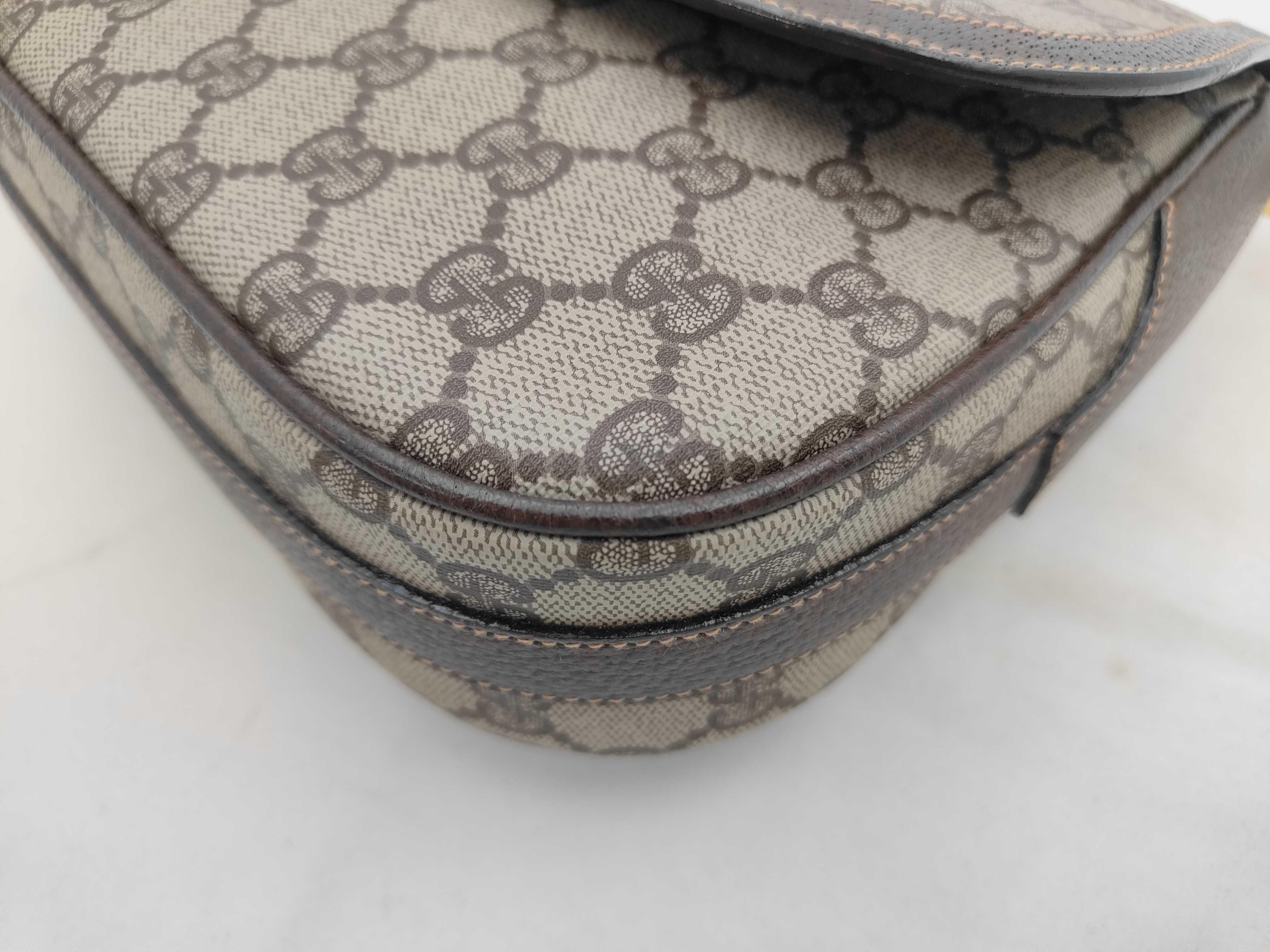 GG Supreme Old Shoulder Bag — view 6