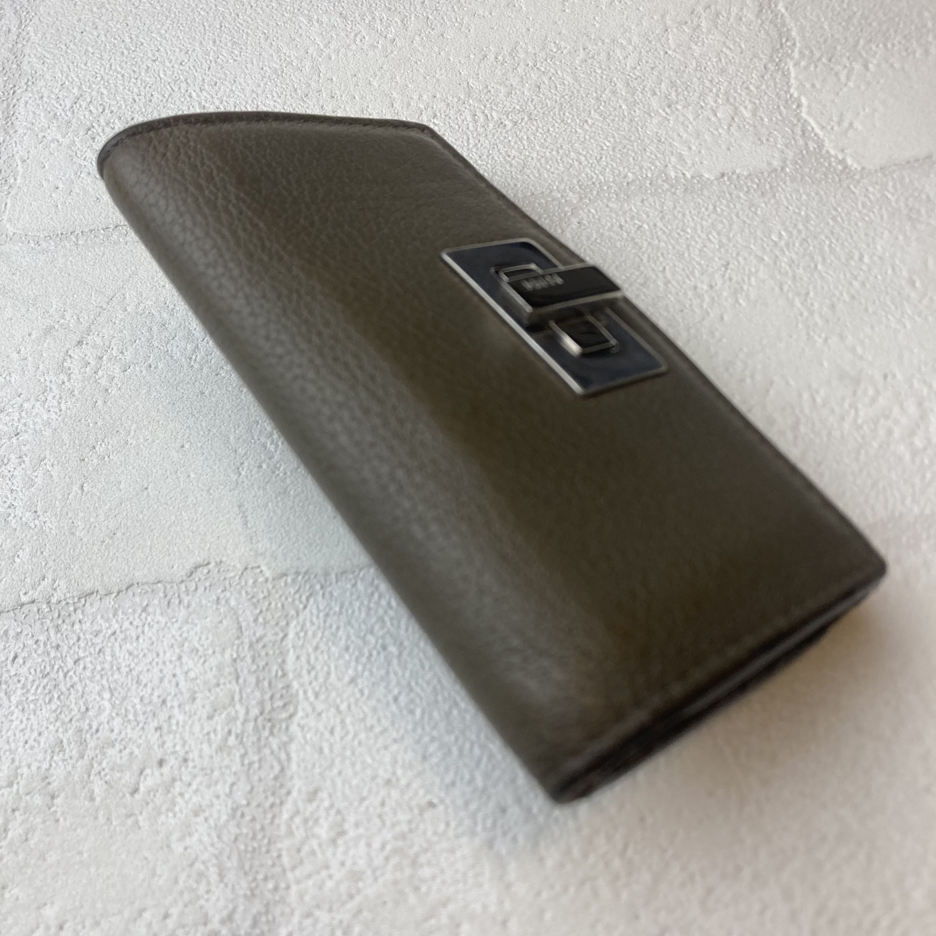 PEEKABOO Leather 6-Key Case — view 4
