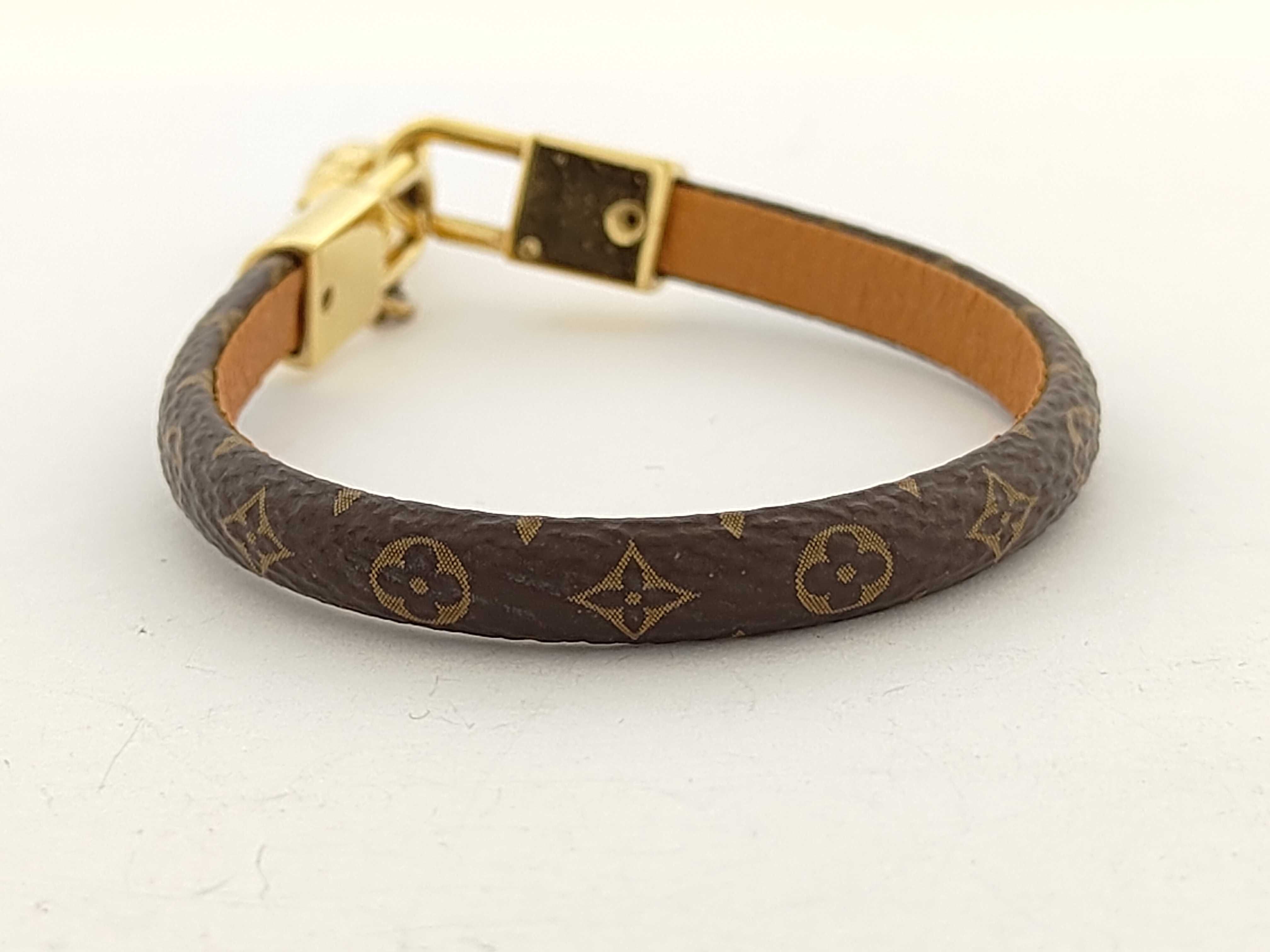 Monogram Vuitton Bracelet BC3272 Bracelet/Bangle — view 9