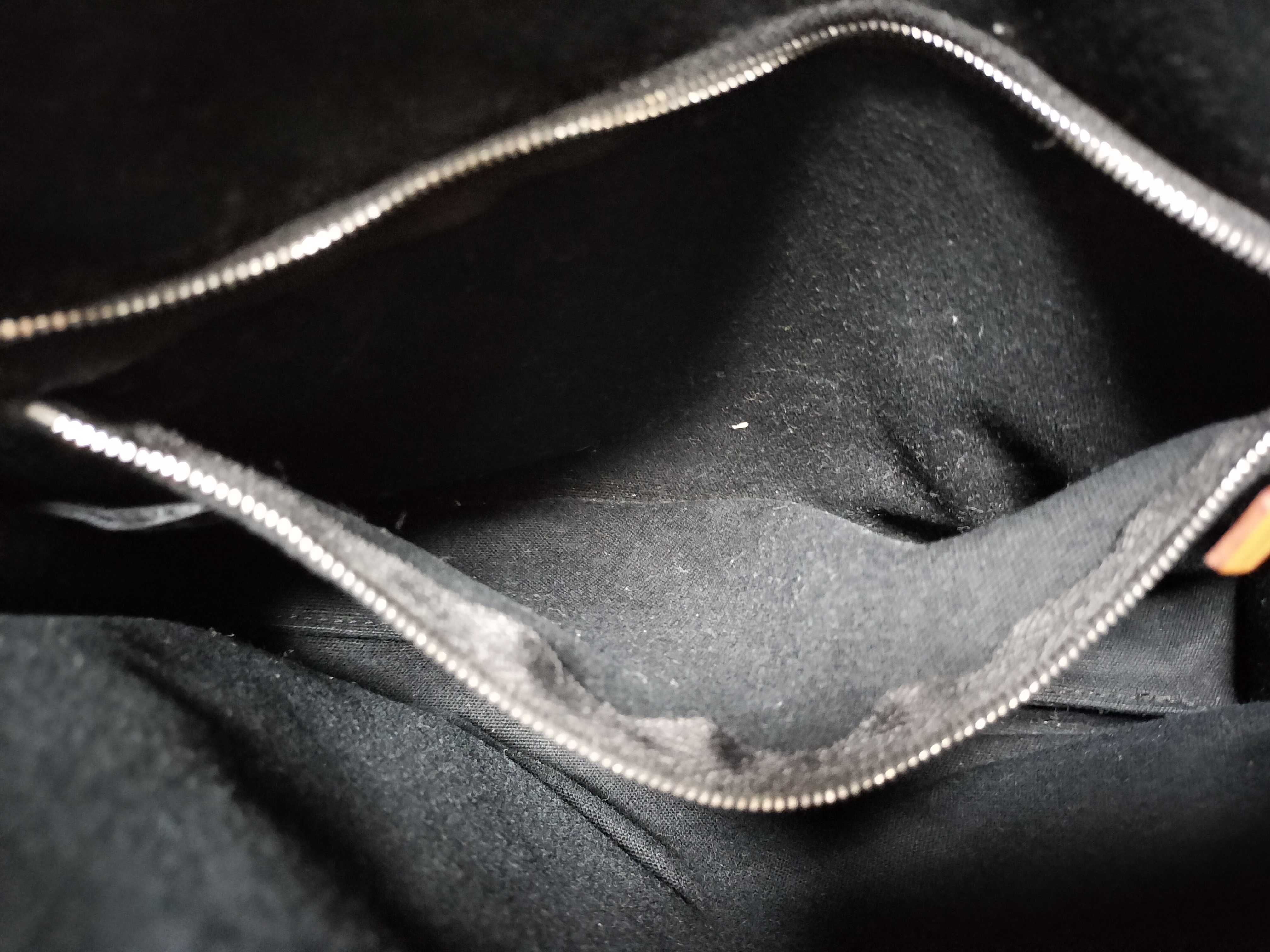 Fourre-Tout Shoulder Bag — view 11