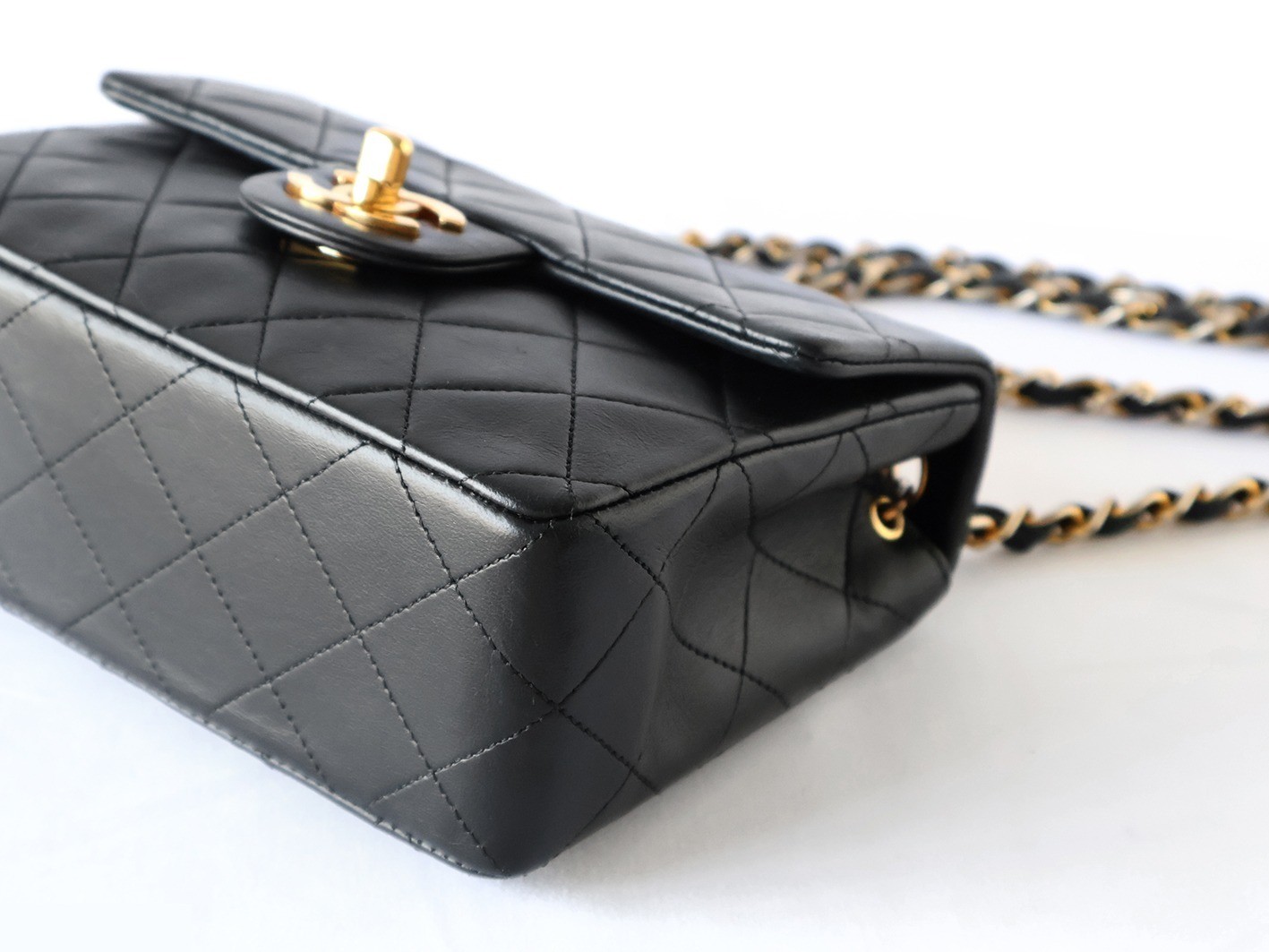 Mini Matelassé 17 Lambskin Chain Shoulder Bag, Black — view 4