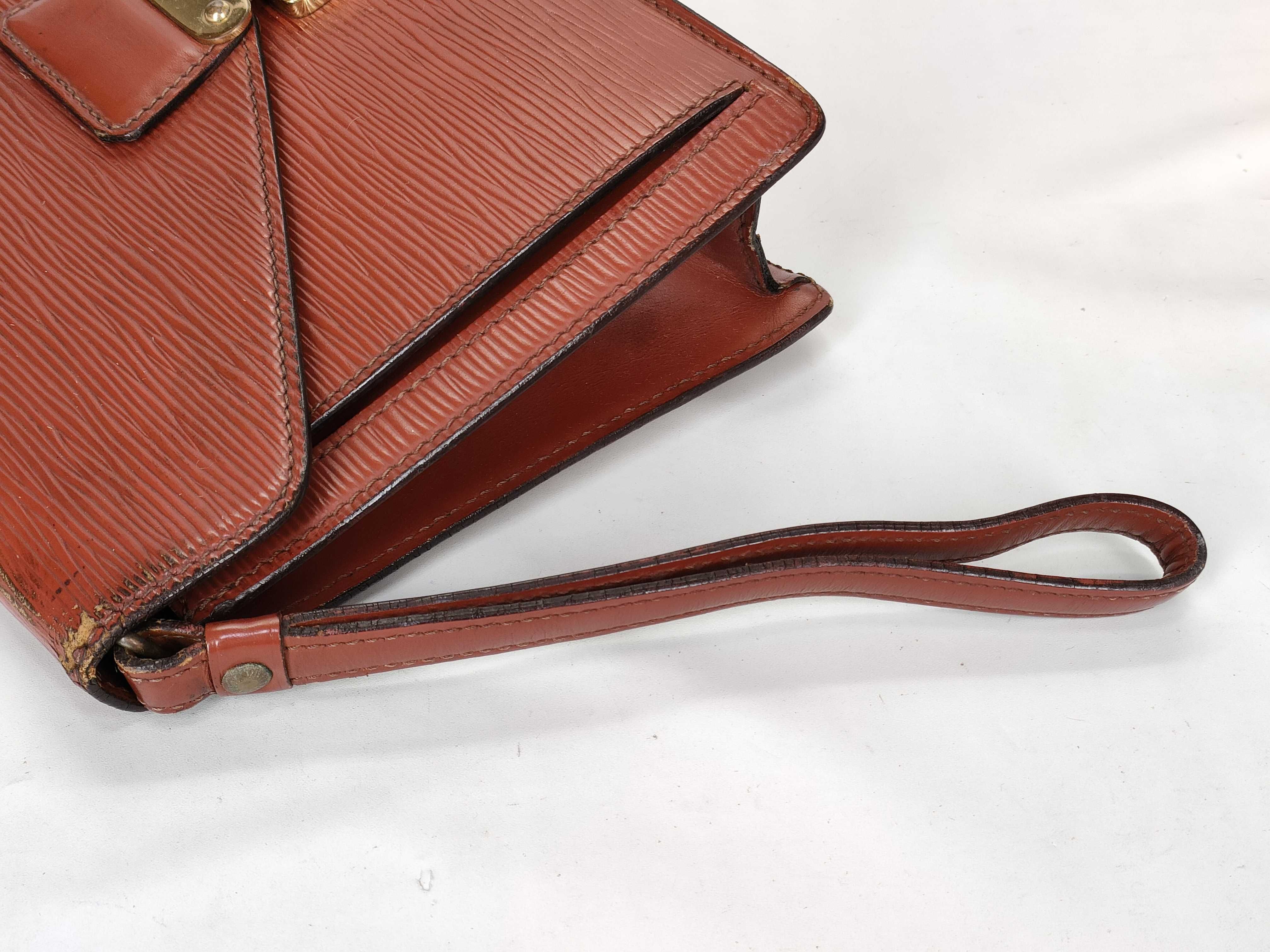 Epi Leather M52613 Pochette Sellier Dragonne MI881 (Second Bag) - Includes dust bag and key. — view 3