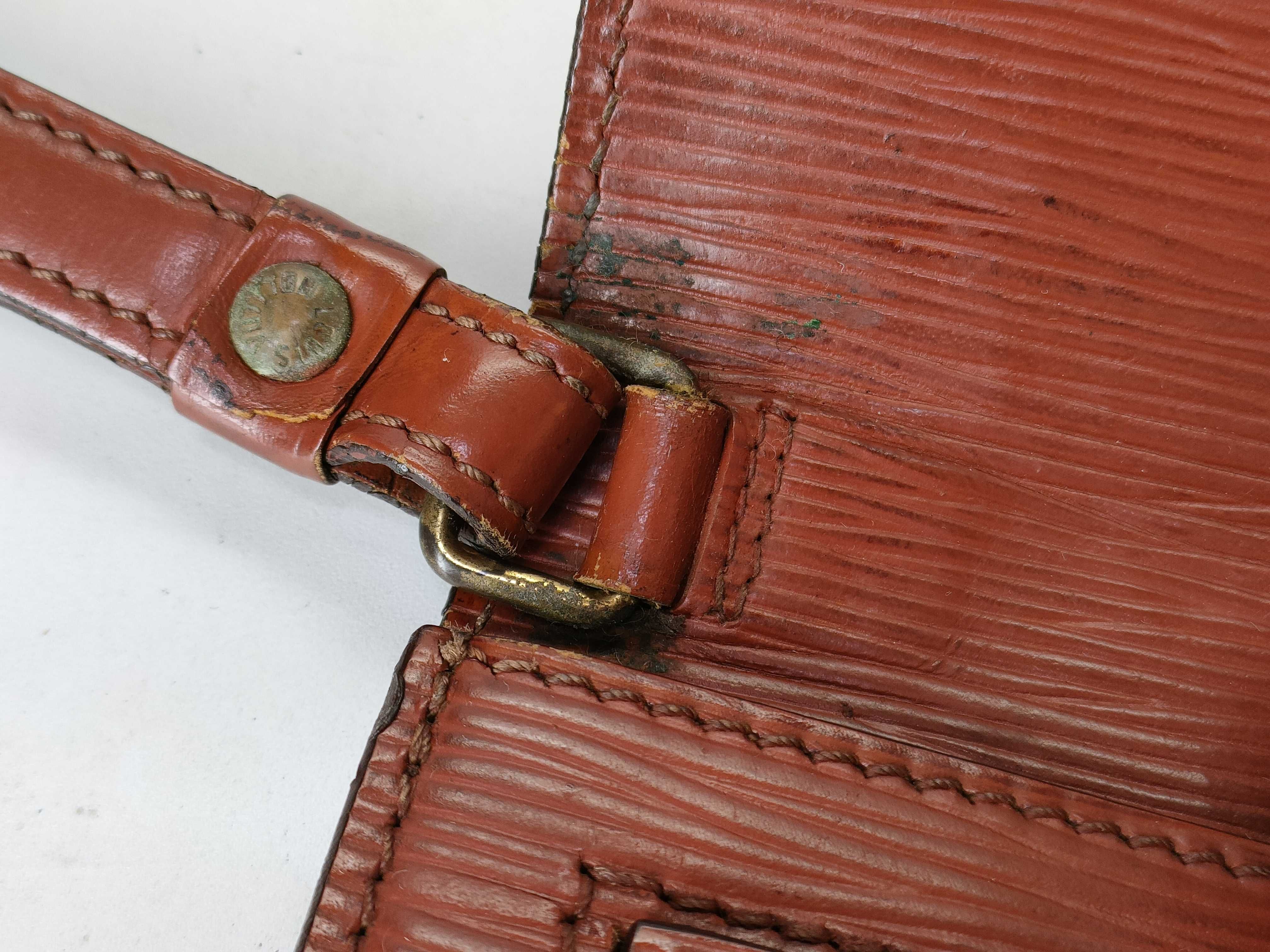 Epi Leather M52613 Pochette Sellier Dragonne MI881 (Second Bag) - Includes dust bag and key. — view 5