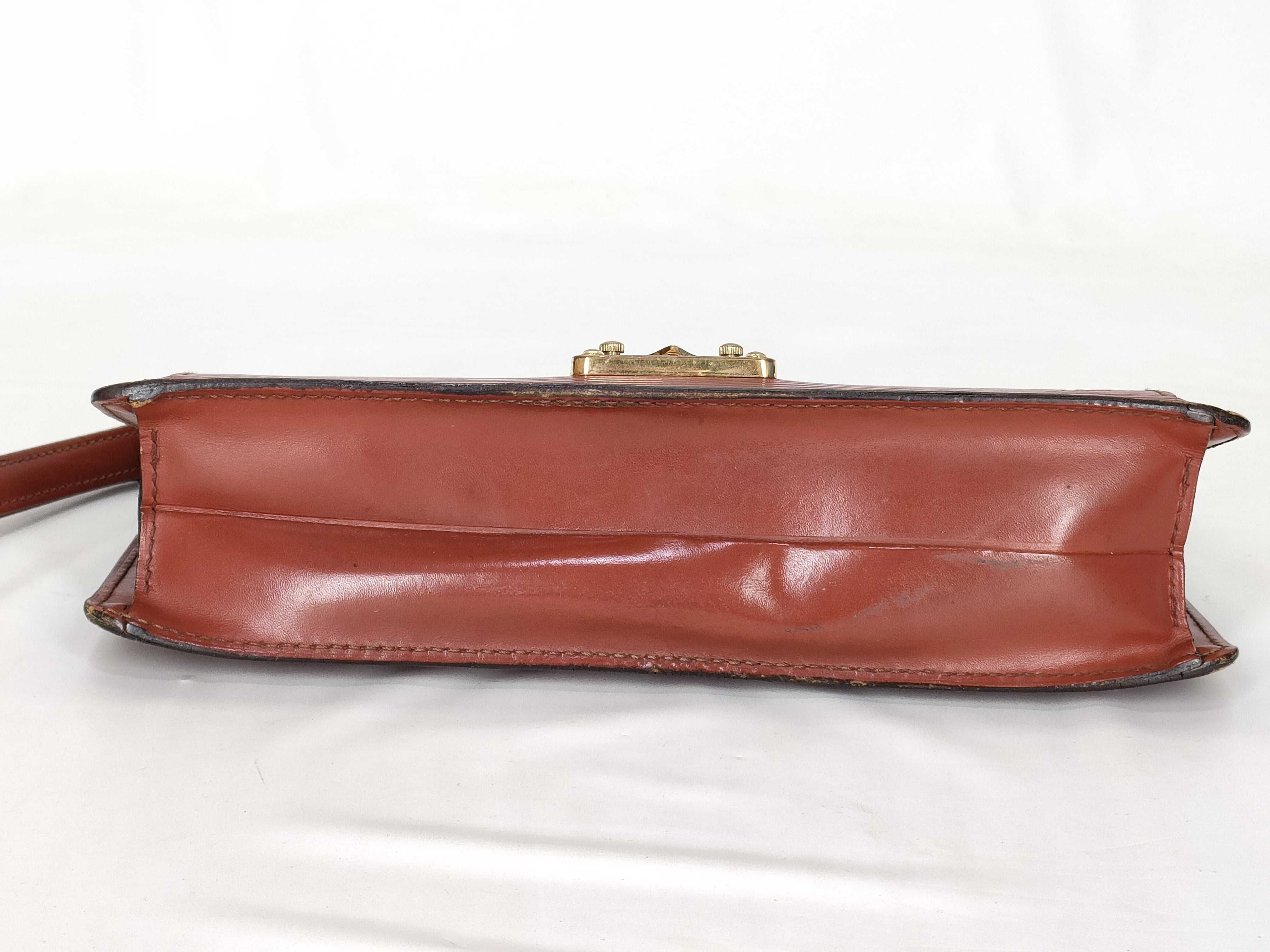 Epi Leather M52613 Pochette Sellier Dragonne MI881 (Second Bag) - Includes dust bag and key. — view 7