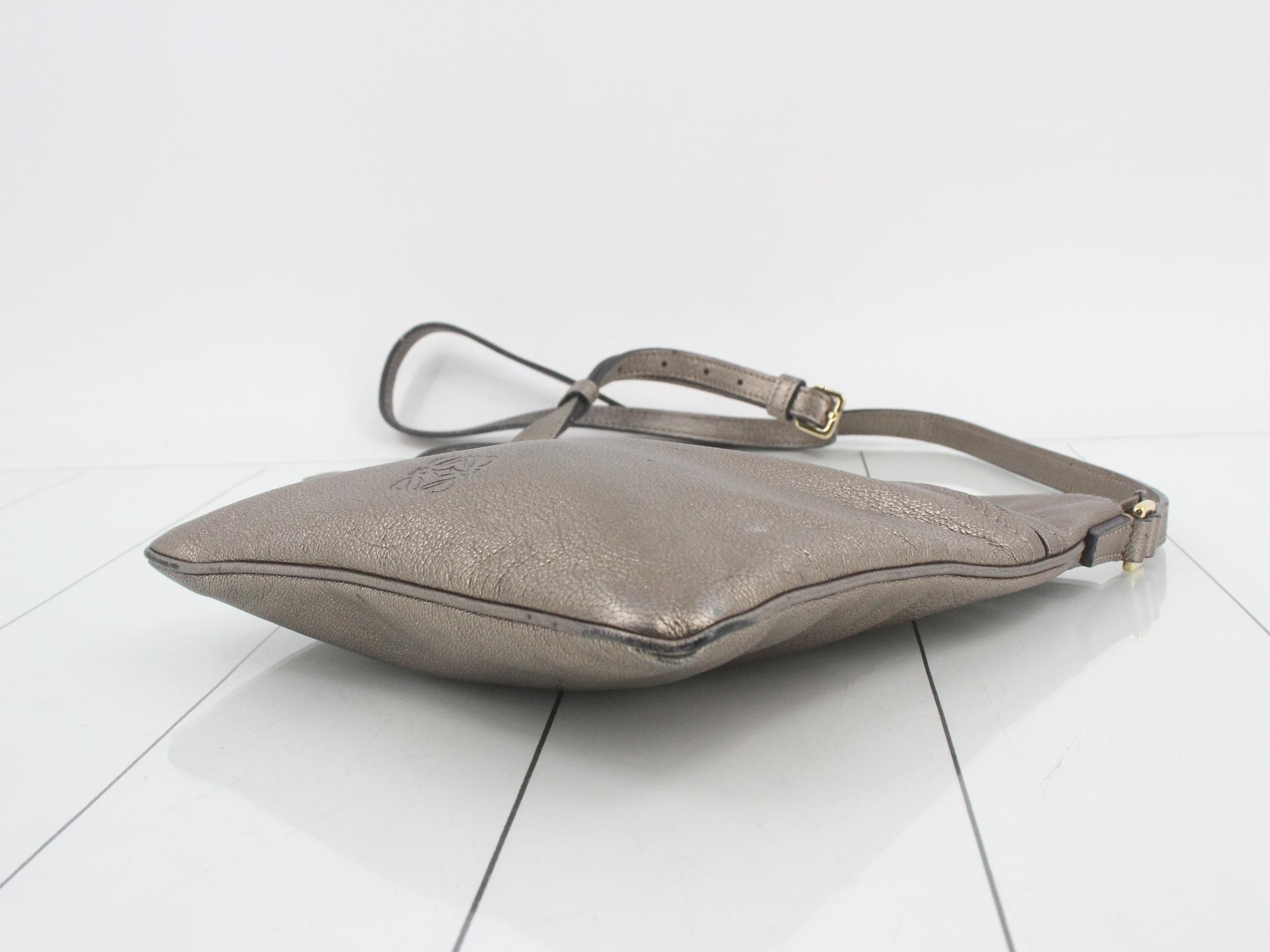 Shoulder bag — view 6