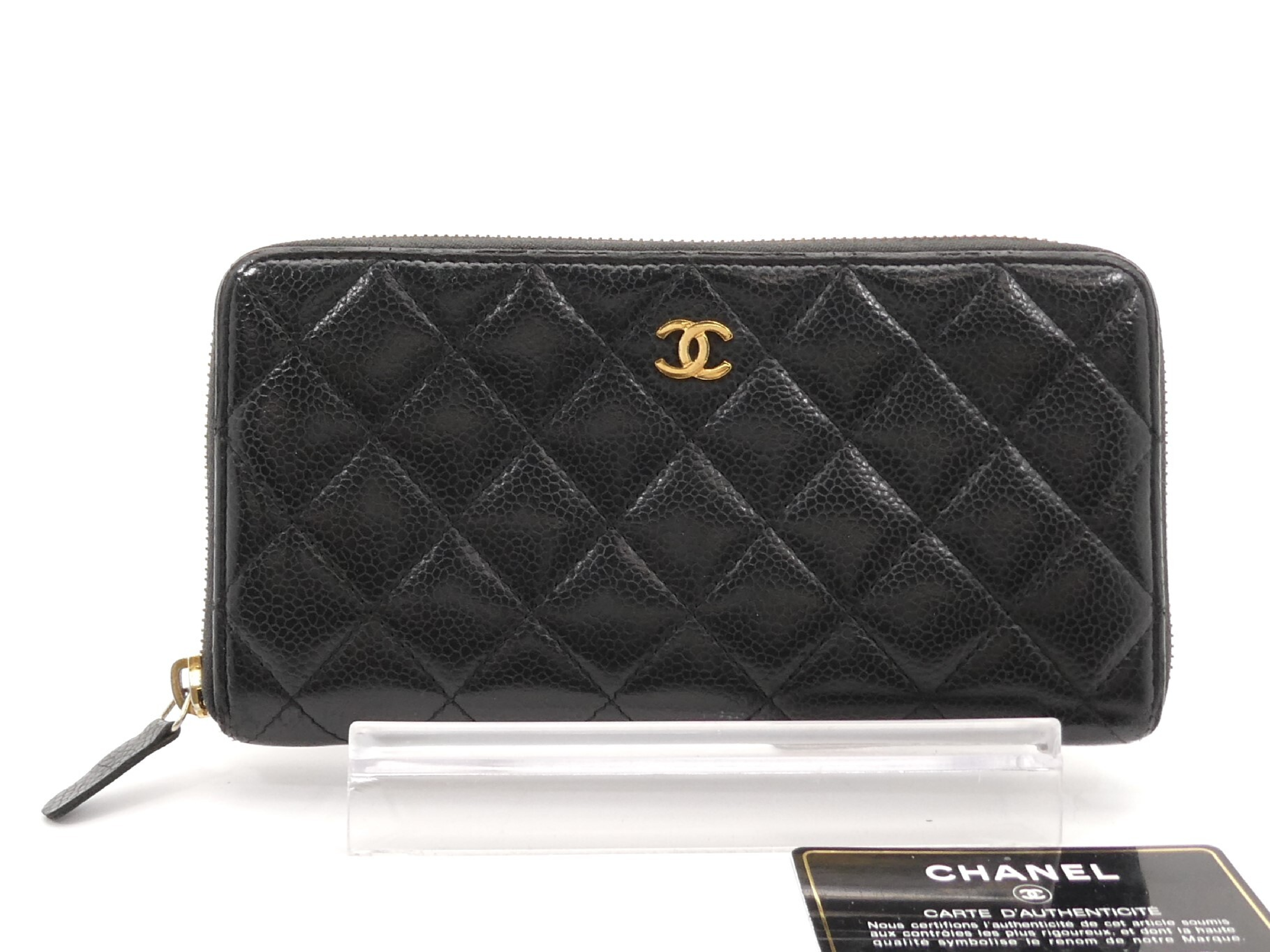 Matelassé Coco Mark Caviar Skin Round Zip Wallet