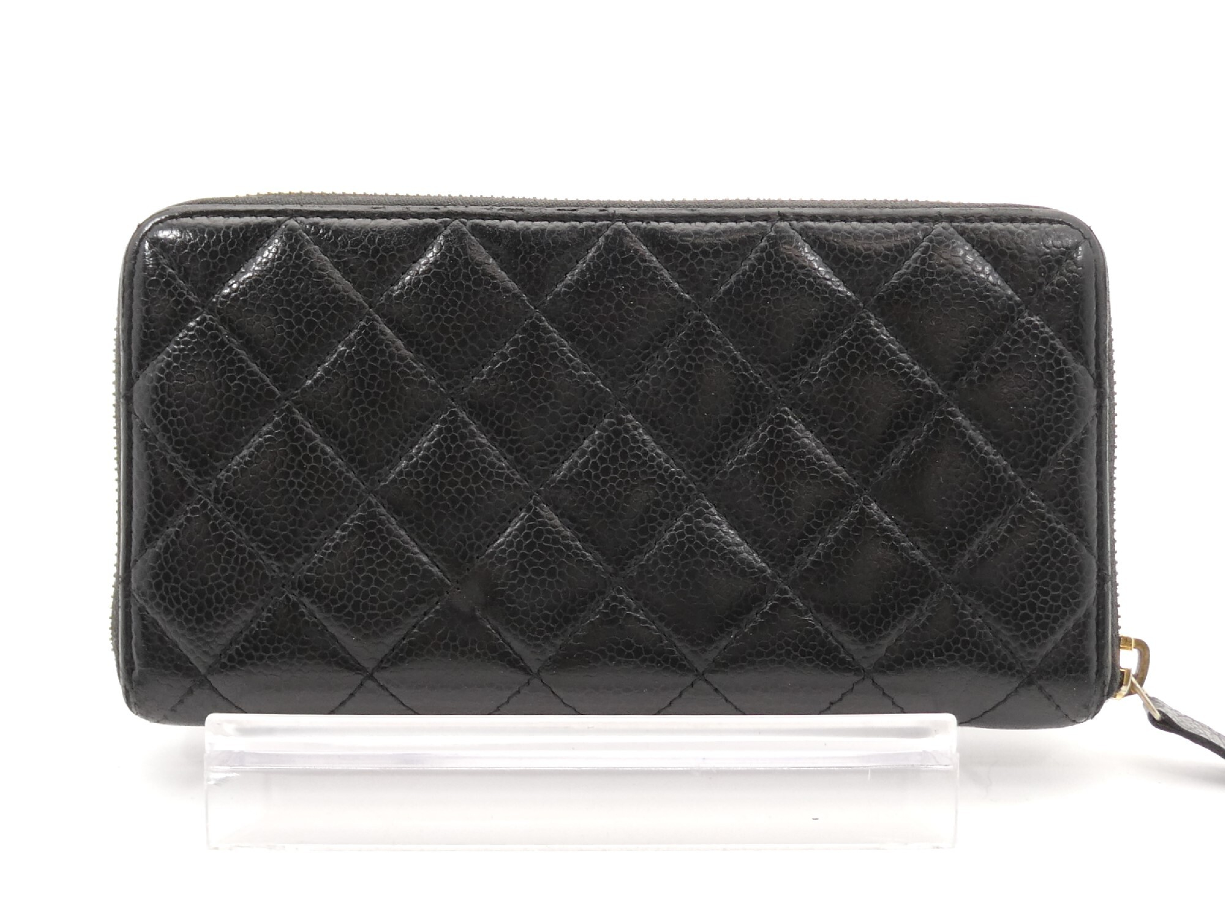 Matelassé Coco Mark Caviar Skin Round Zip Wallet — view 2