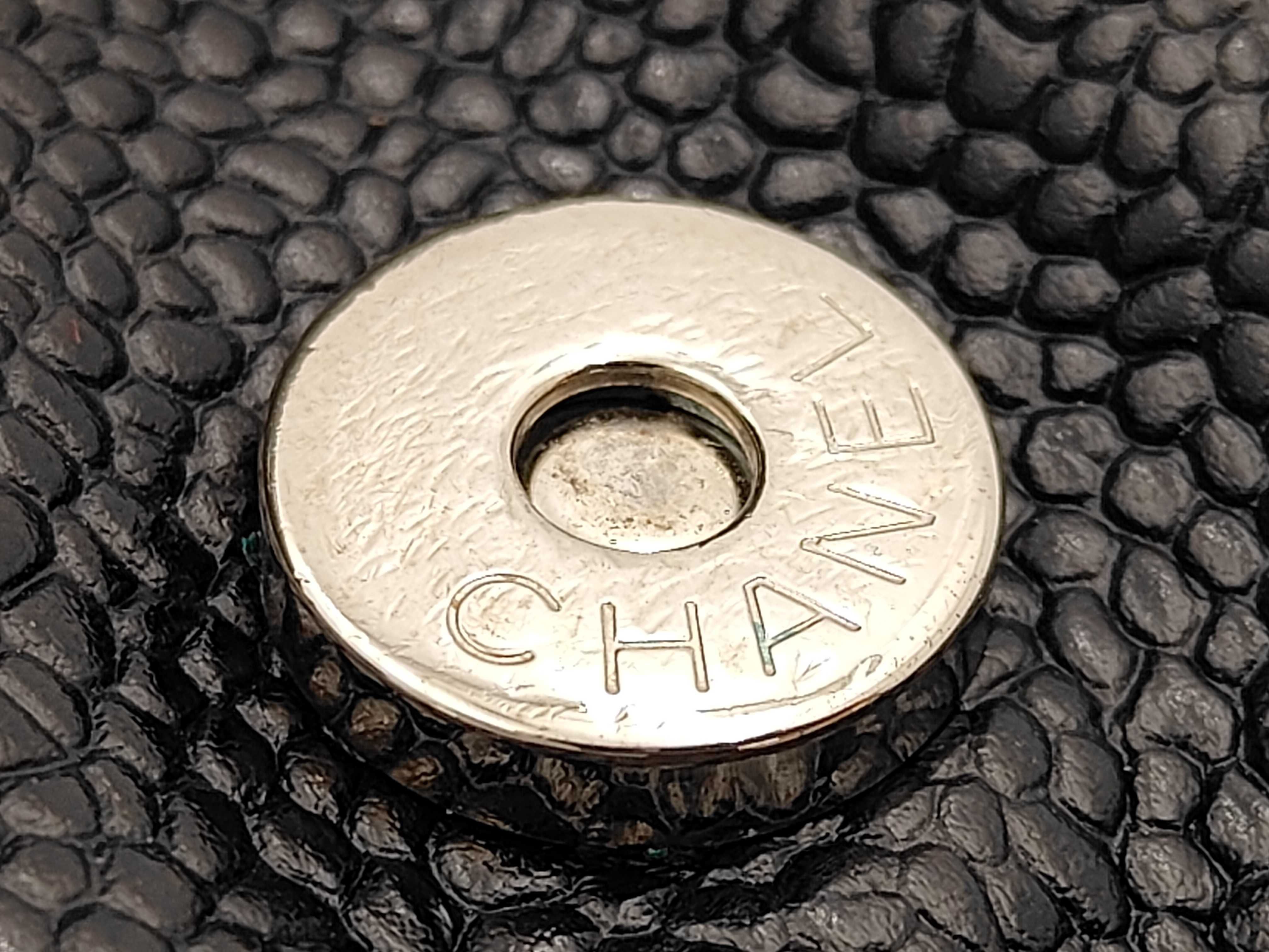 Caviar Skin Chain Wallet Chain Shoulder Bag Black (Serial Number 15) — view 13