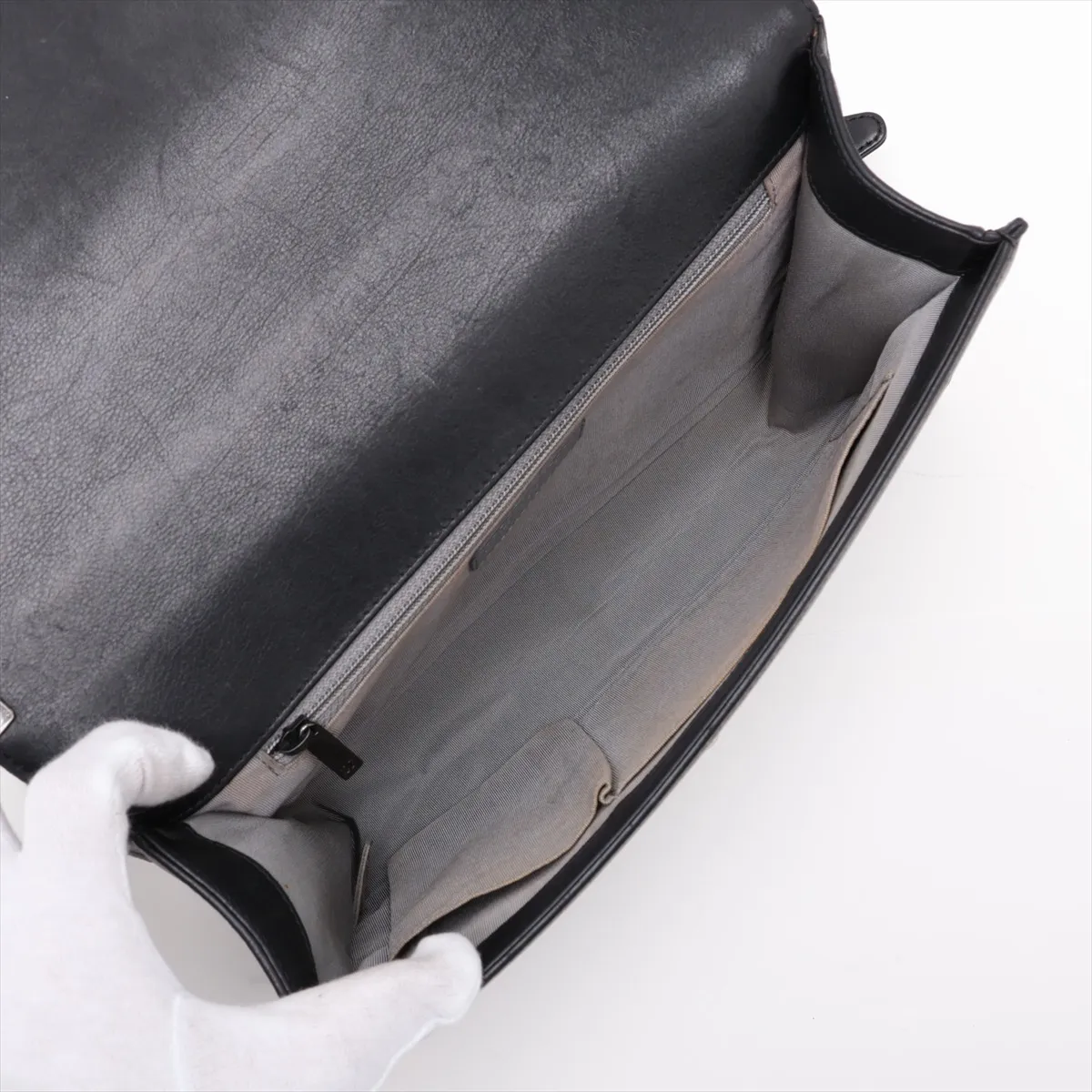 Boy Chanel 28 Large Lambskin Chain Shoulder Bag, Black with Gunmetal Hardware, 19670281, Serial Number 19-series, A92193 — view 7