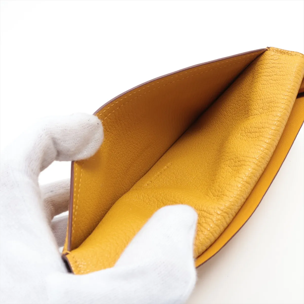 Hermès Bearn Soufflé Monochrome Chevre Mysore Long Wallet Yellow C:2018 — view 7