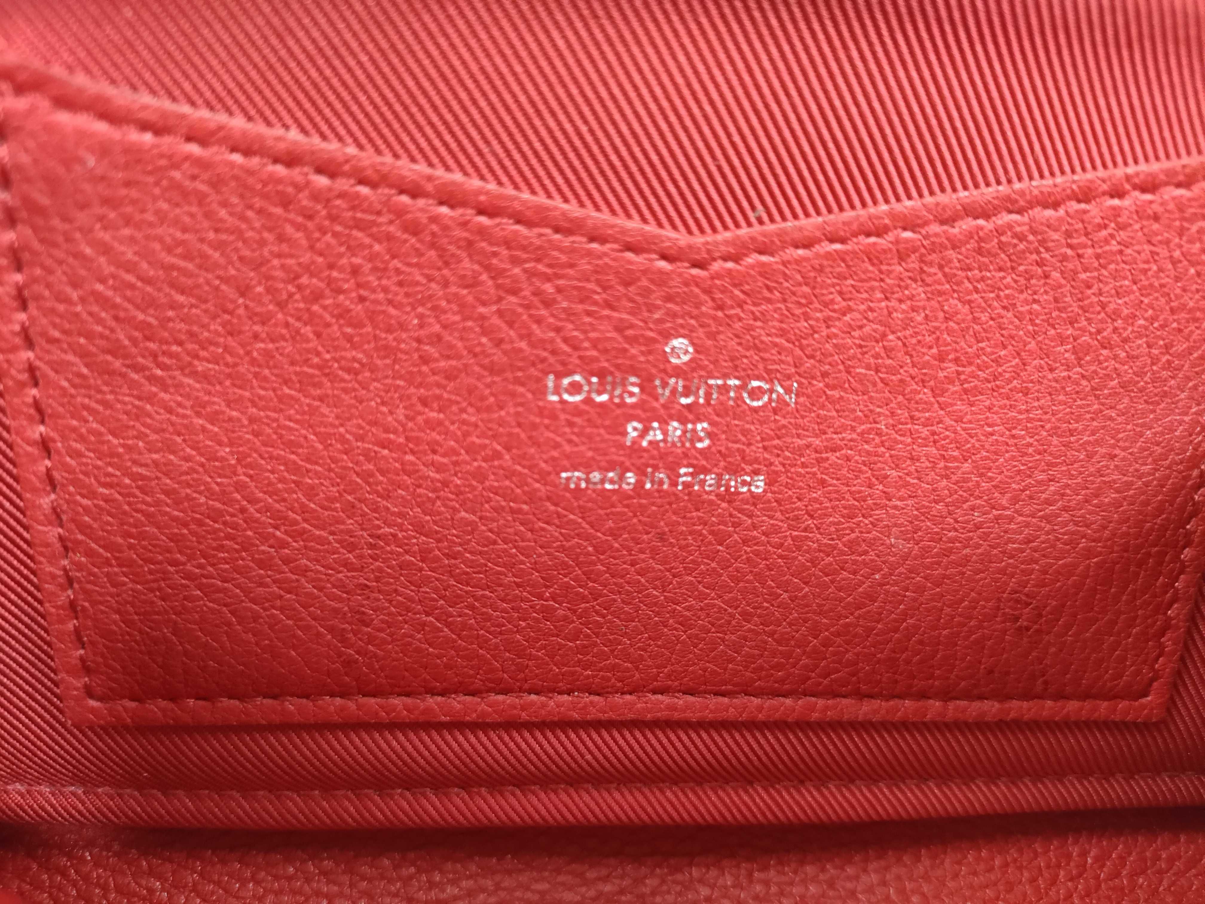 LV Wallet Portefeuille Lockme II Red Wallet — view 9