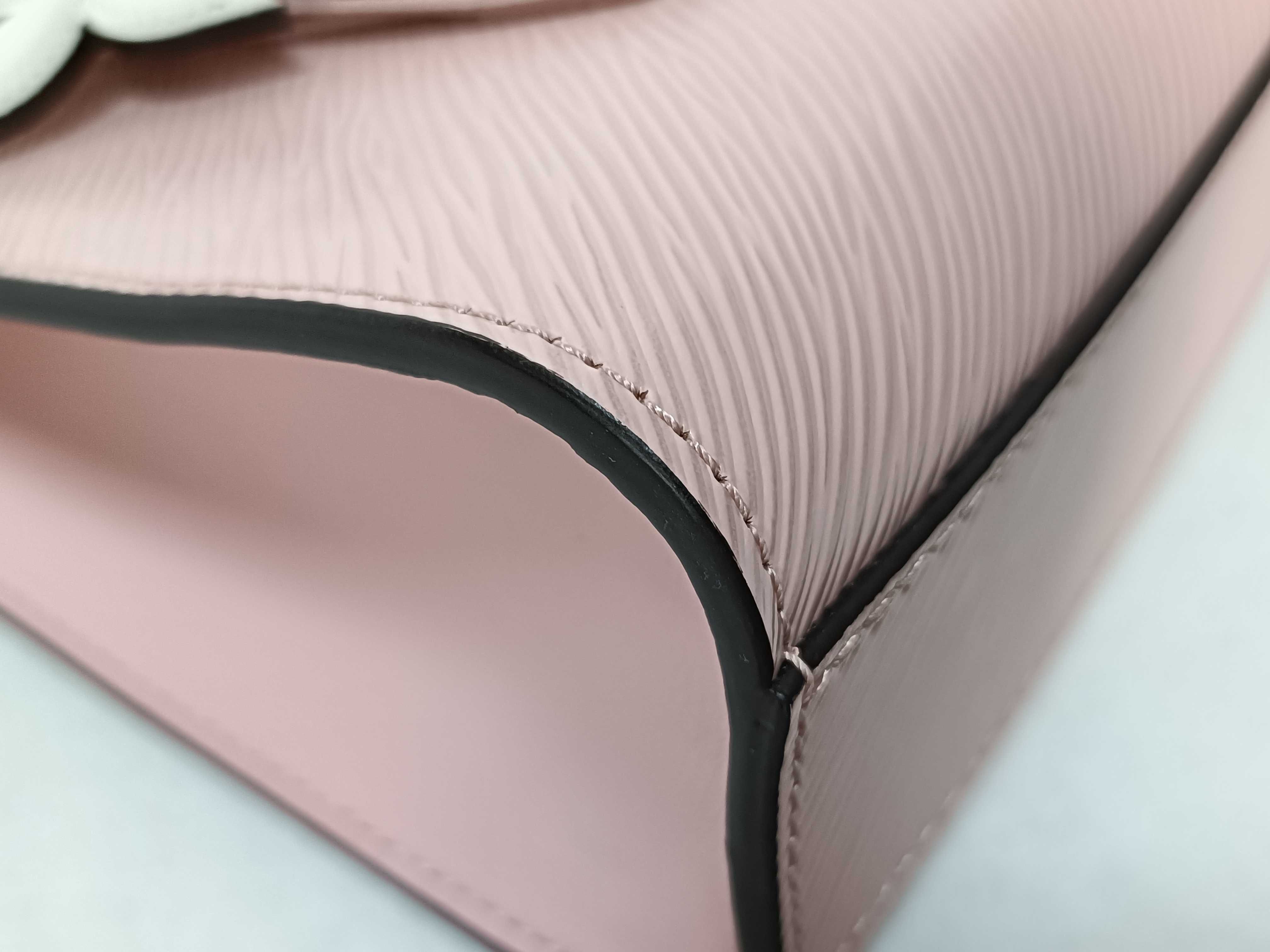 Epi Sac Plat BB M58659 Shoulder Bag — view 4