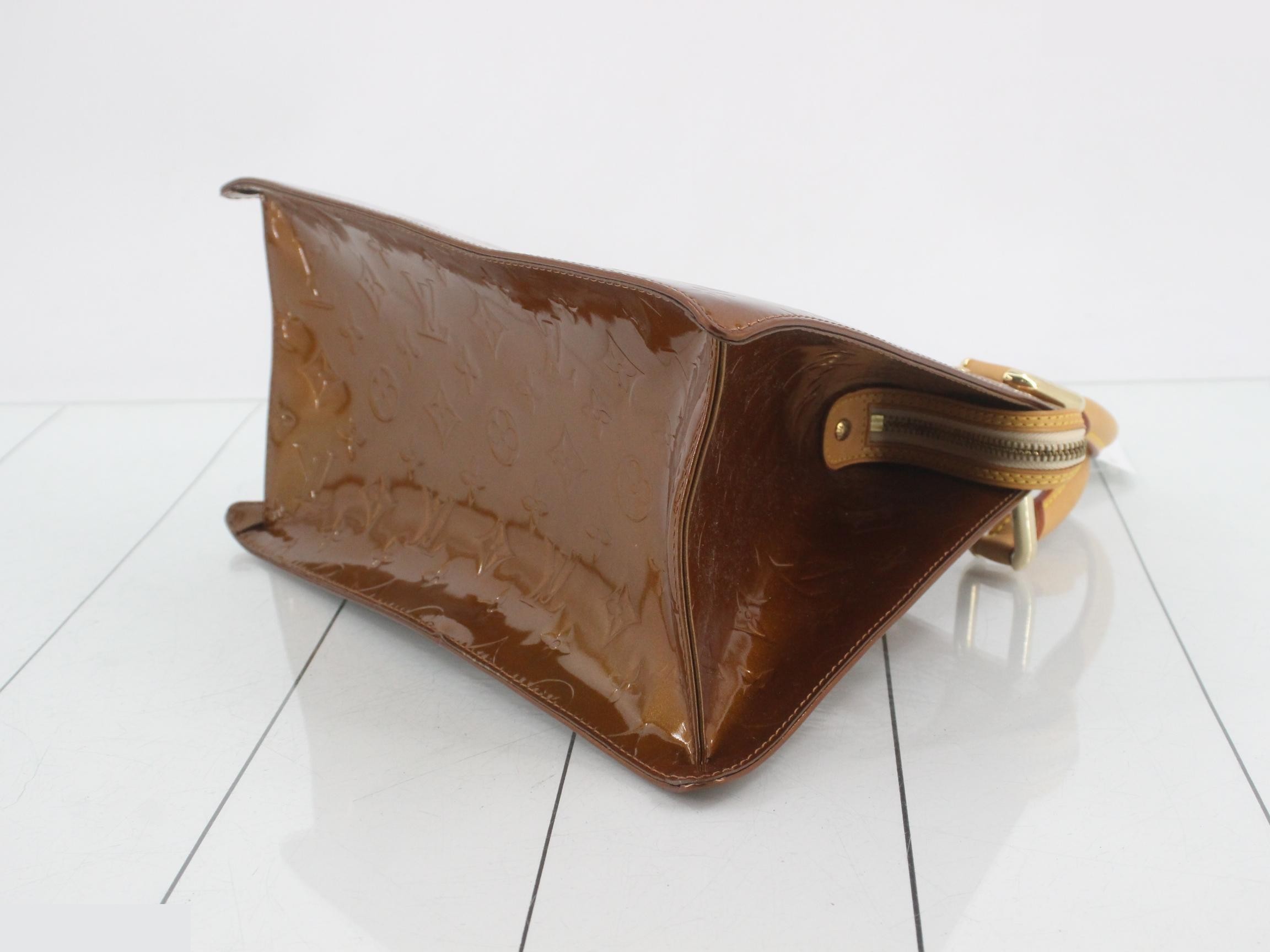 Forsyth Bronze — view 6