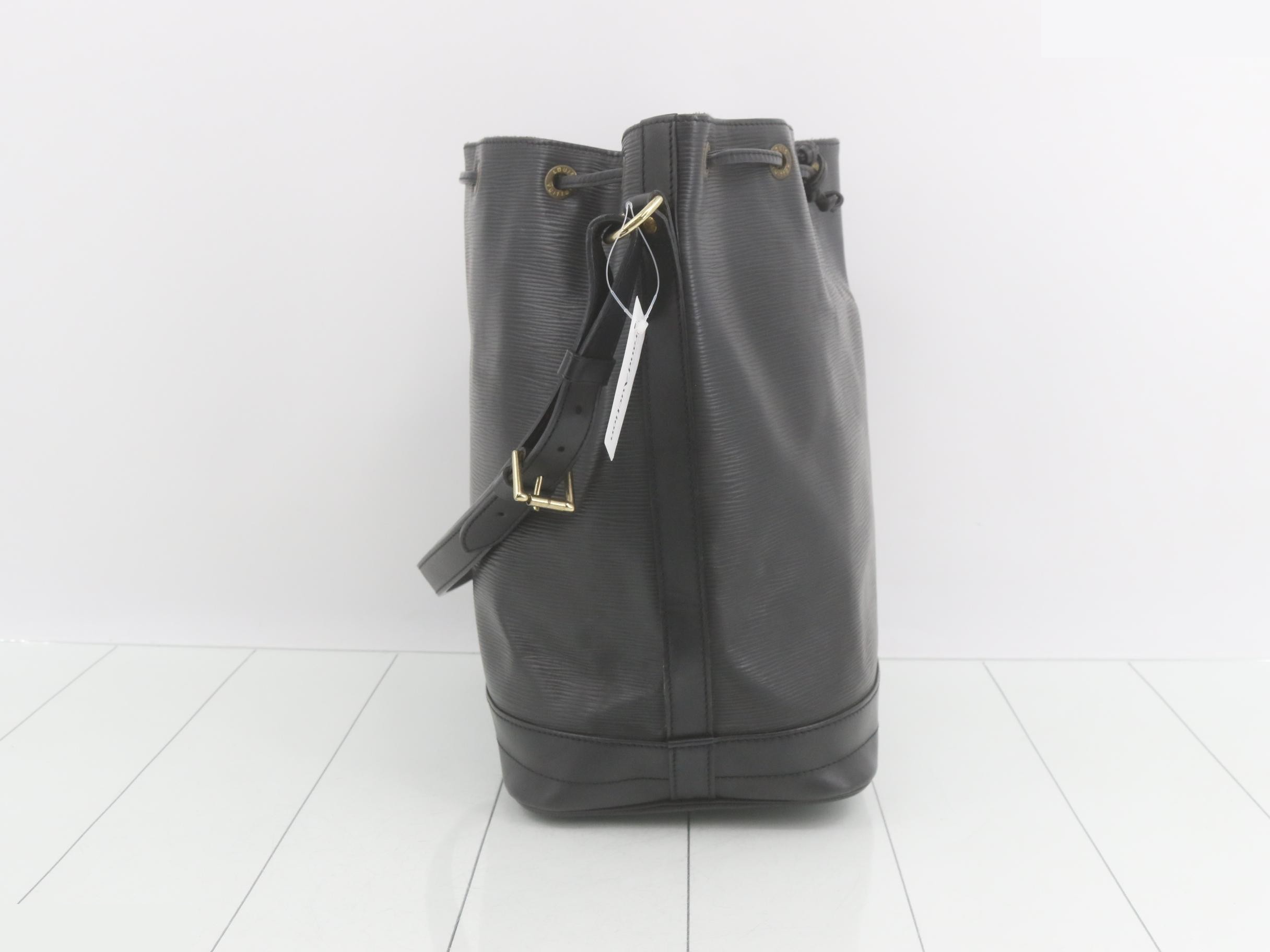 Noe Epi Shoulder Bag — view 4