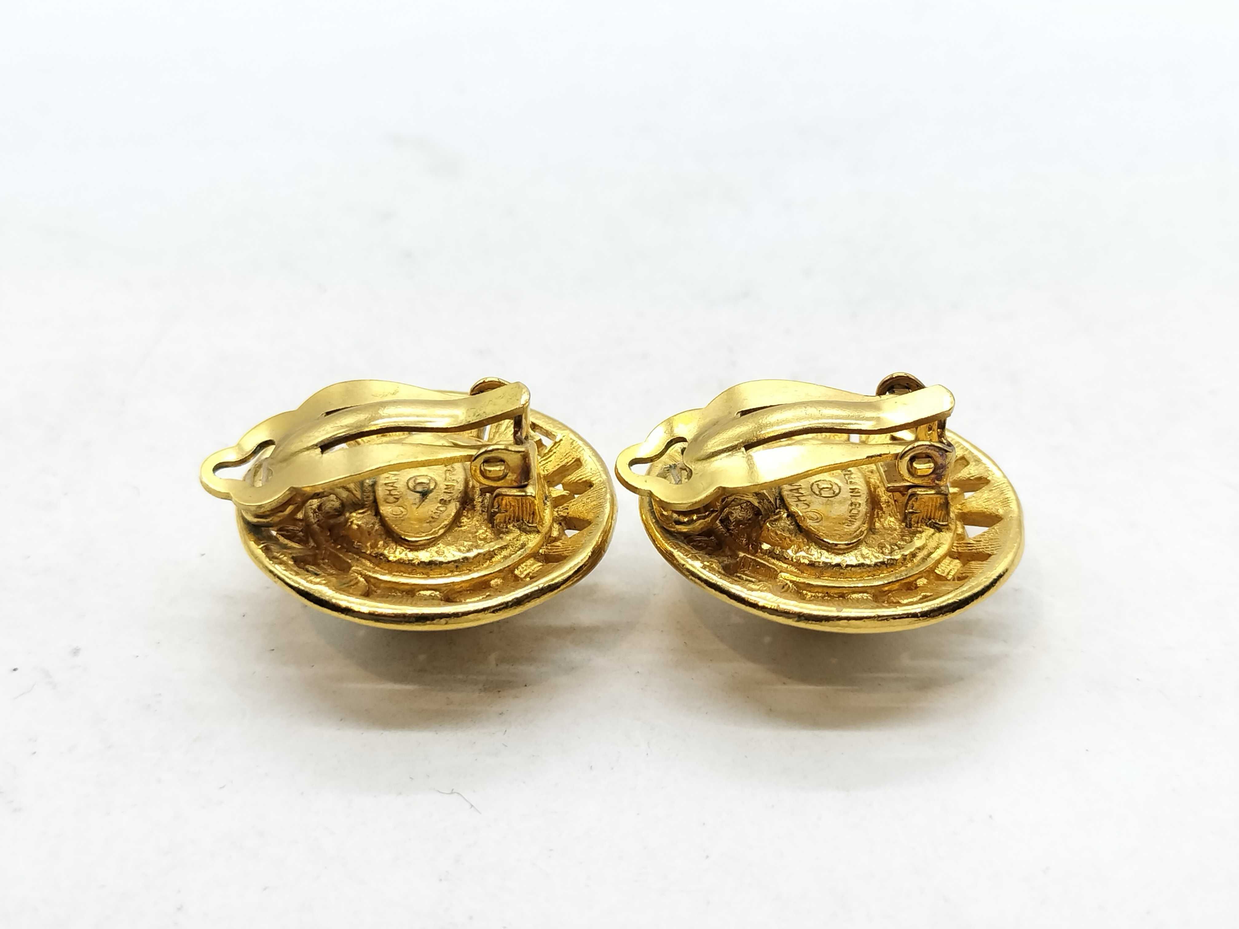 Circle Logo Pearl Earrings — view 5