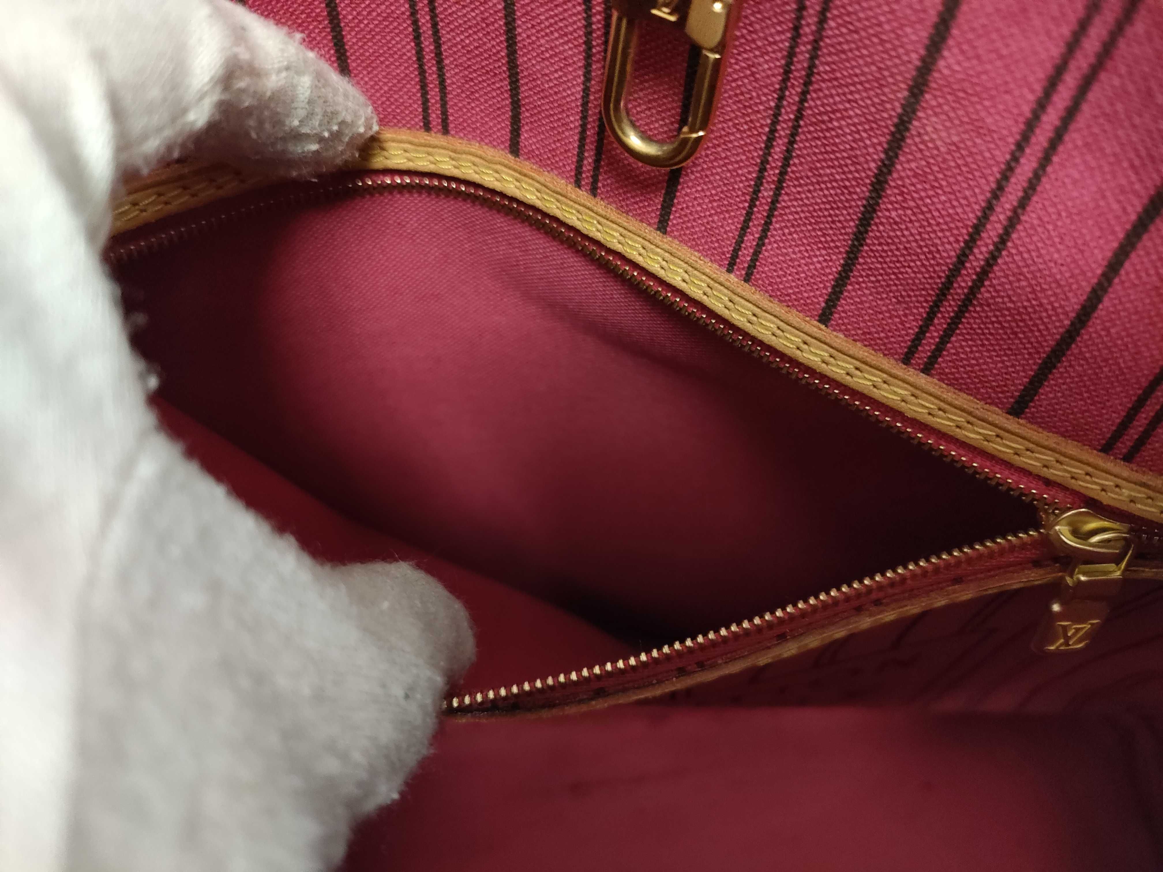 Monogram Neverfull MM Tote Bag with Pouch — view 11