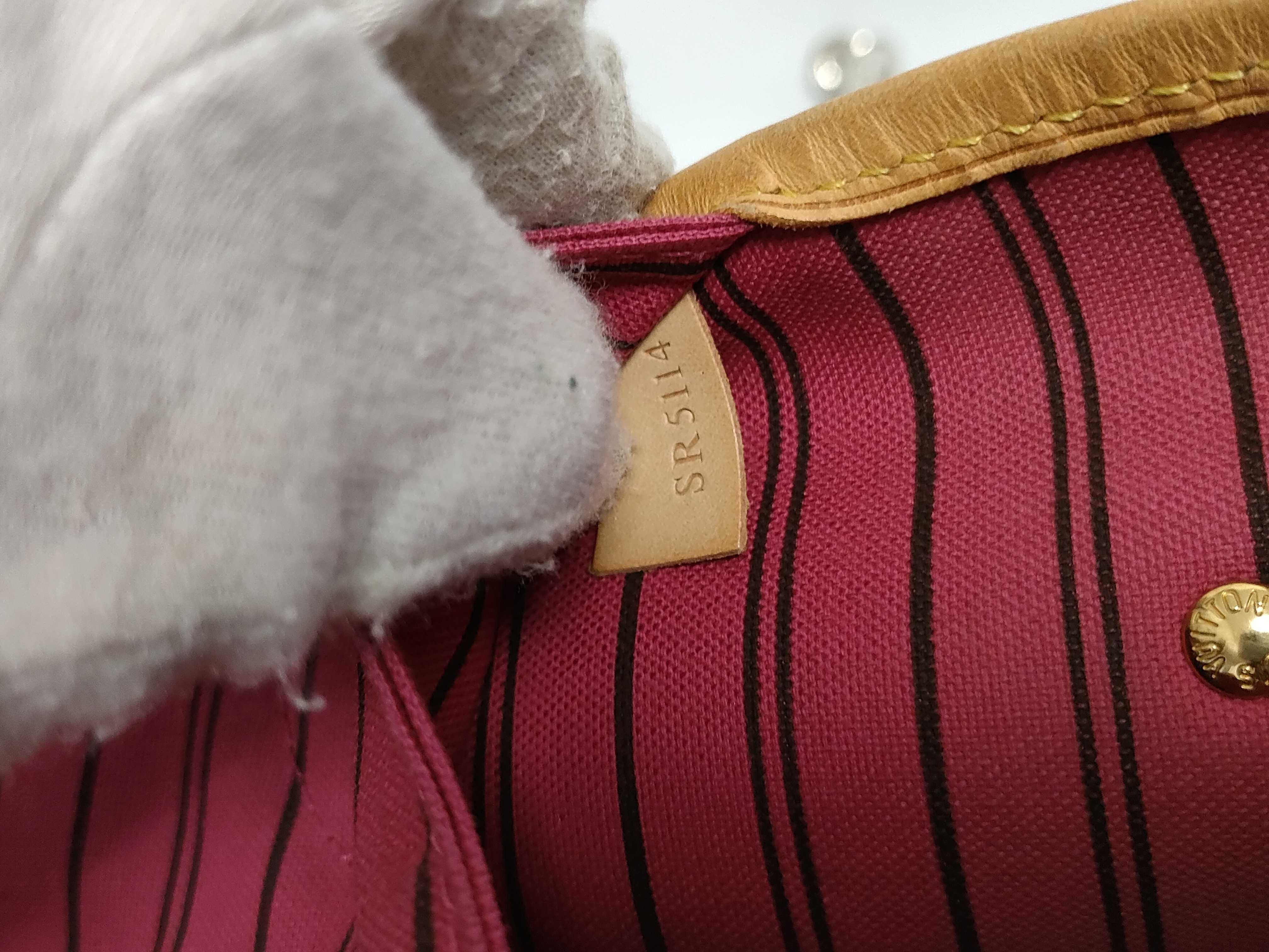 Monogram Neverfull MM Tote Bag with Pouch — view 12