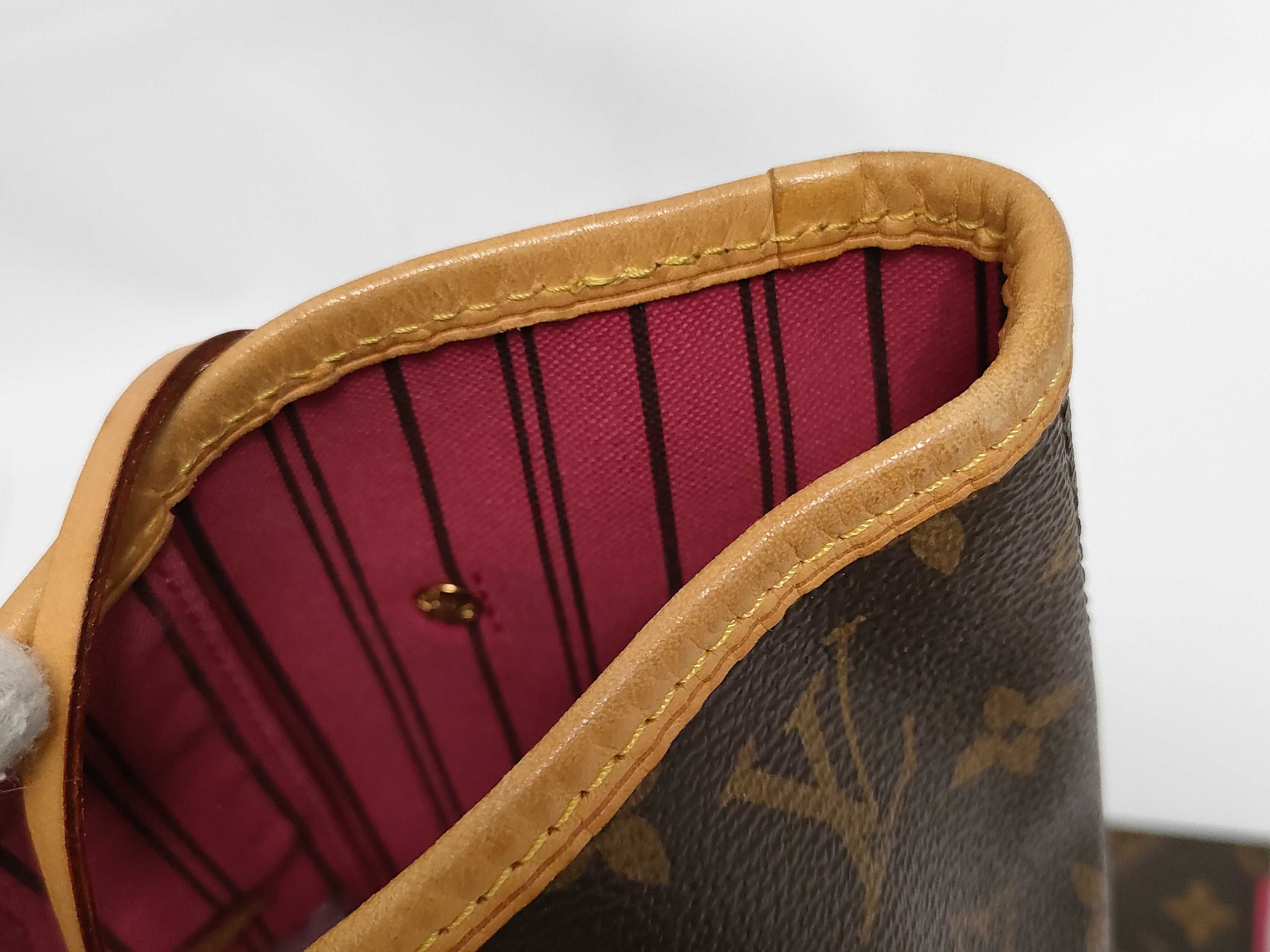Monogram Neverfull MM Tote Bag with Pouch — view 6
