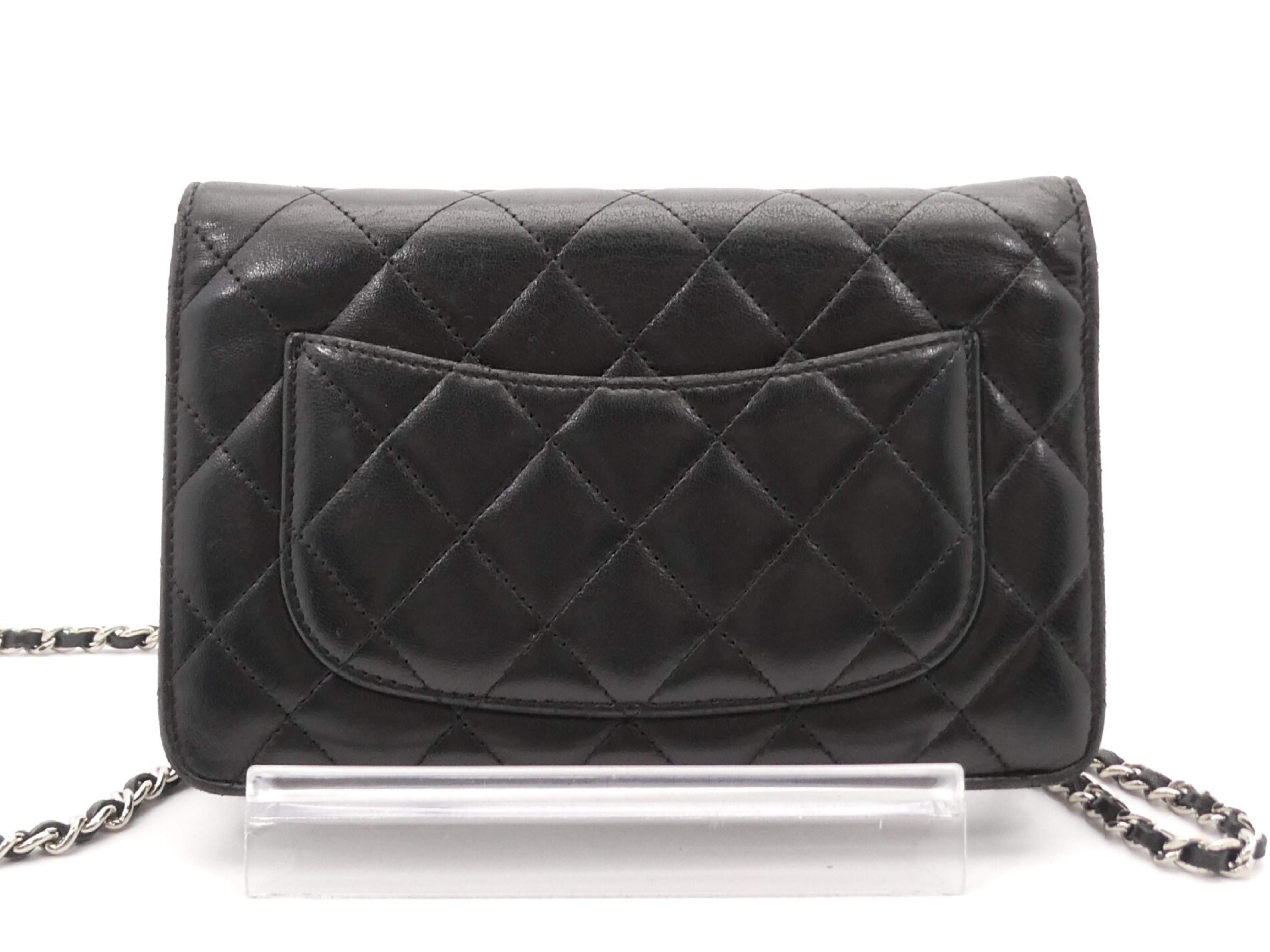 Matelassé Coco Mark Chain Wallet Shoulder Bag — view 2