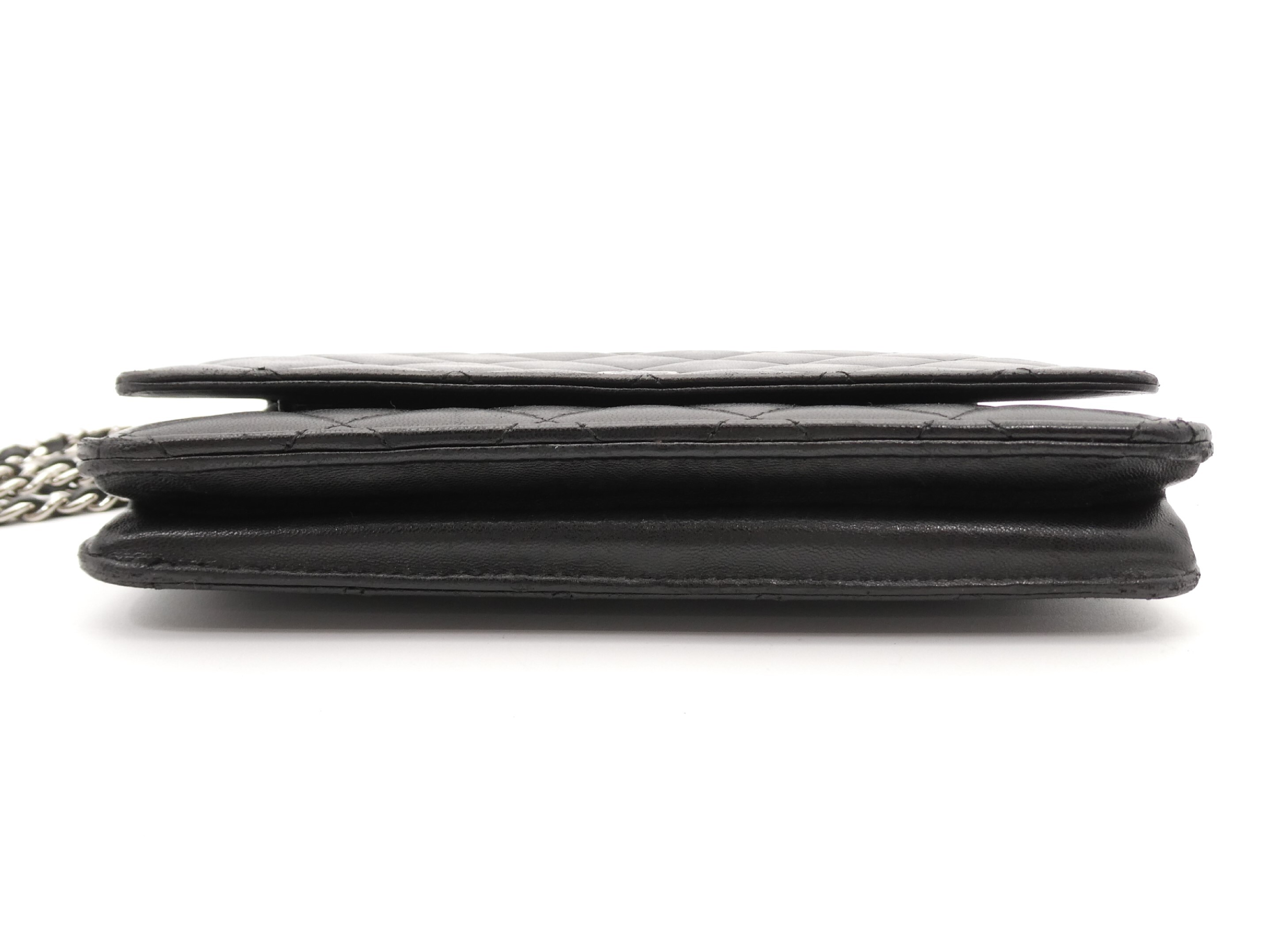 Matelassé Coco Mark Chain Wallet Shoulder Bag — view 5